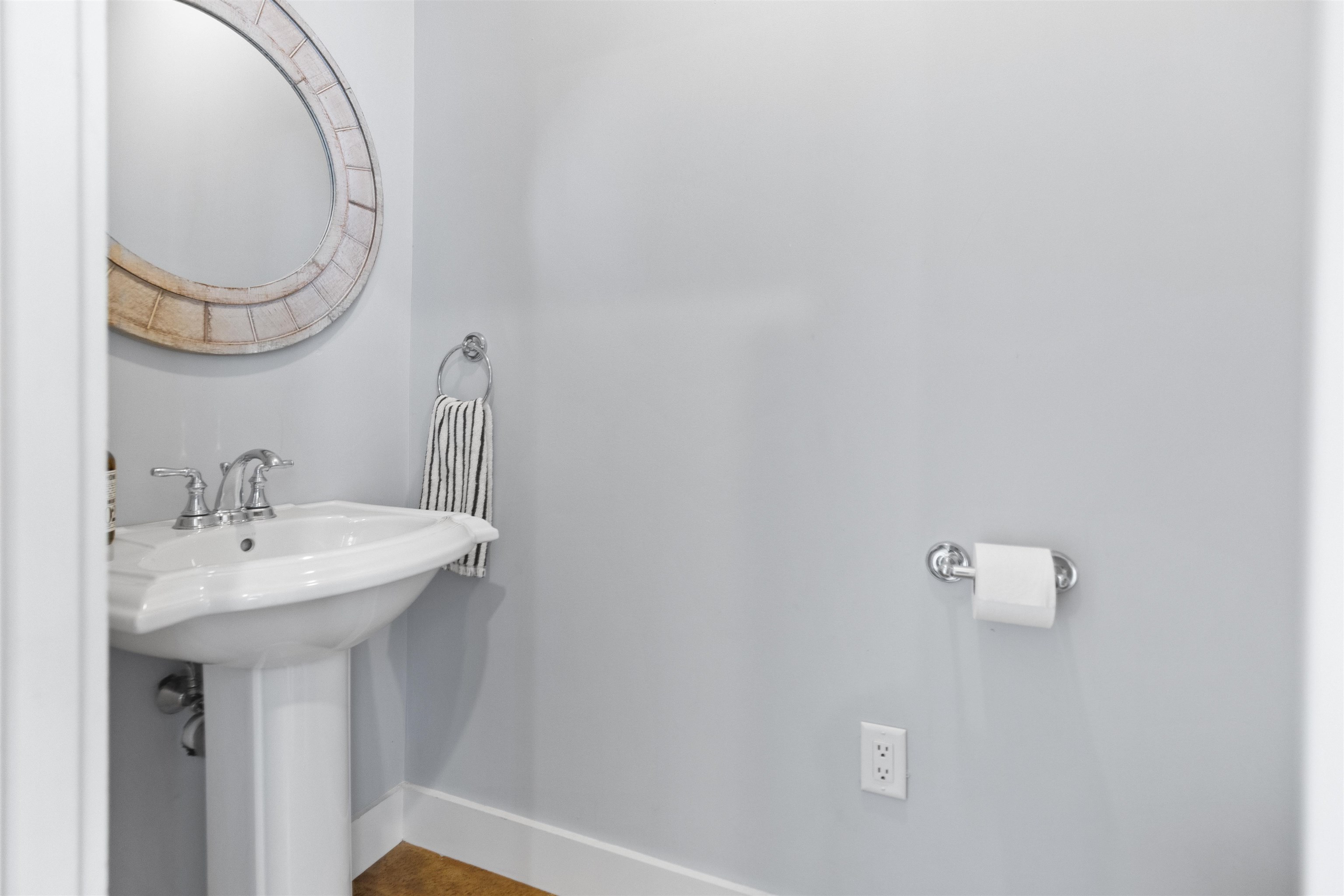 15 Highland Street Property Photo 46