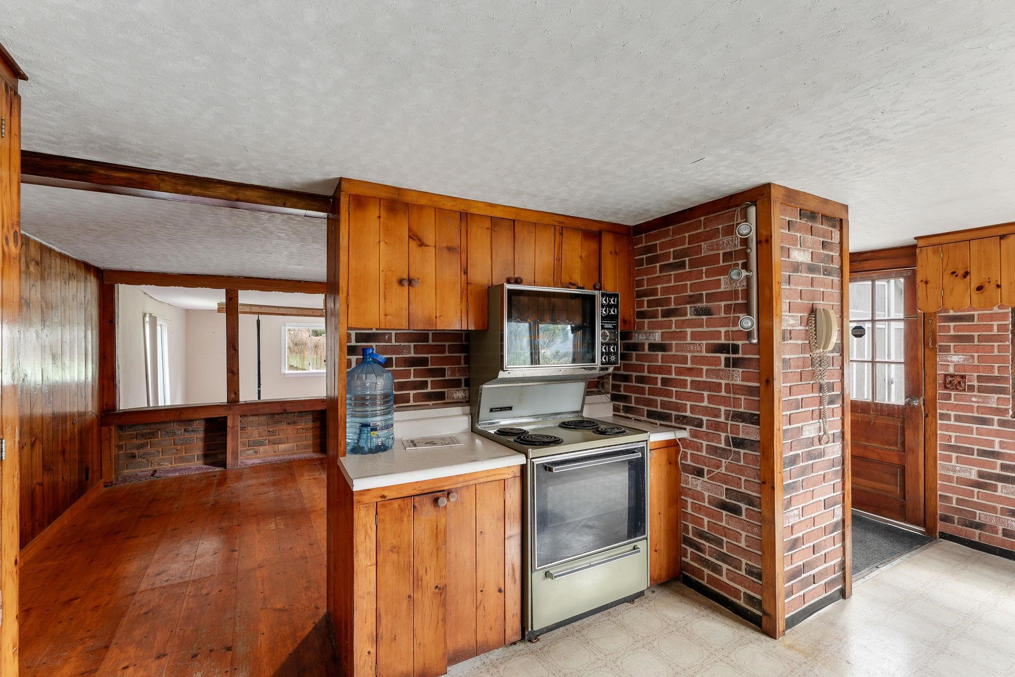 205 Loomis Hill Road Property Photo 7