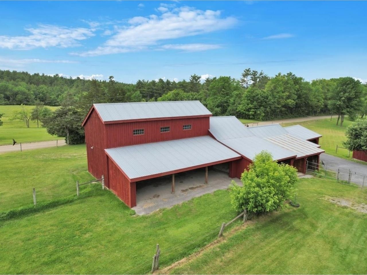 3642 Lime Kiln Road Property Photo 3