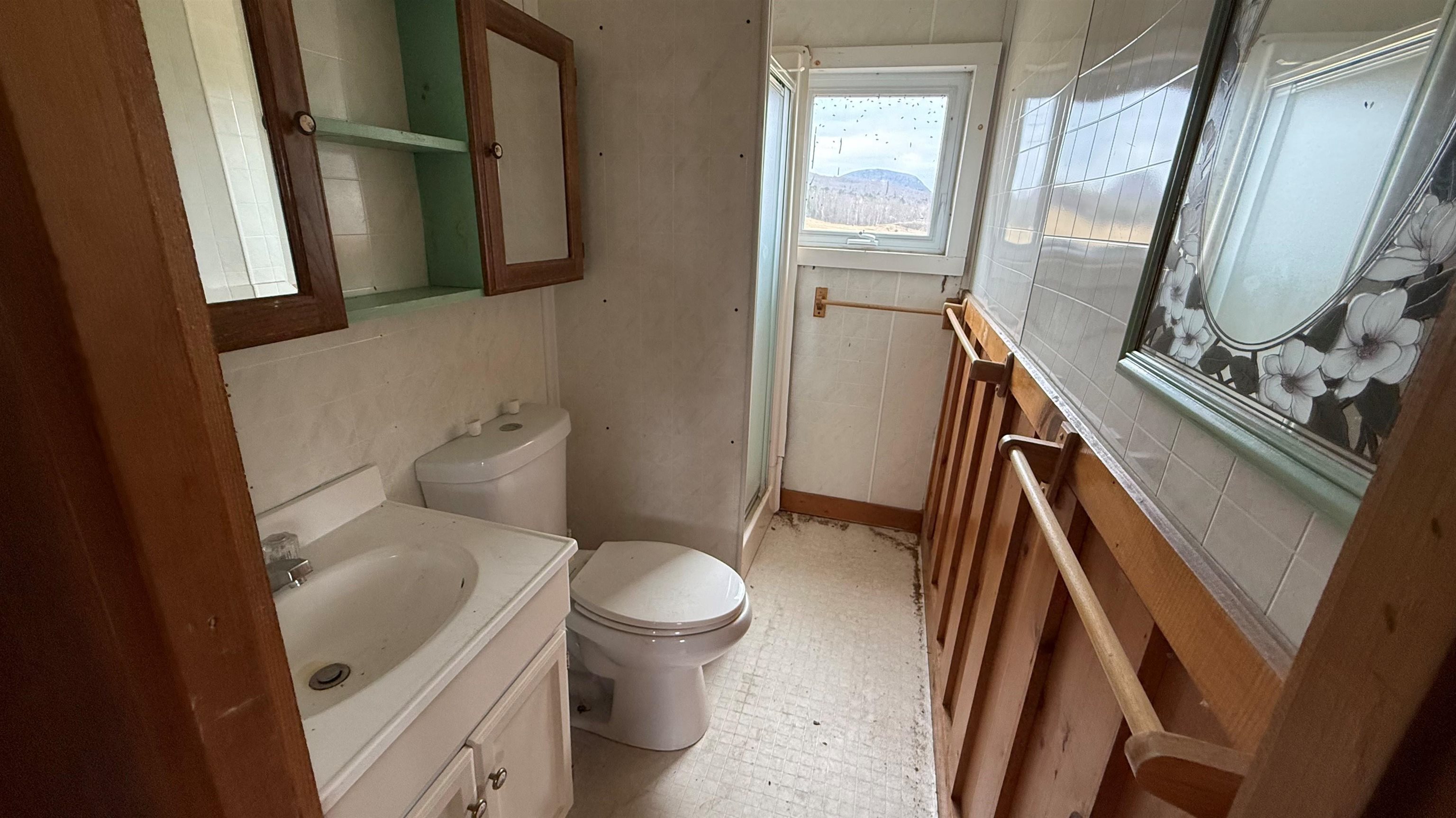 178, 210 Lacross Lane Property Photo 29