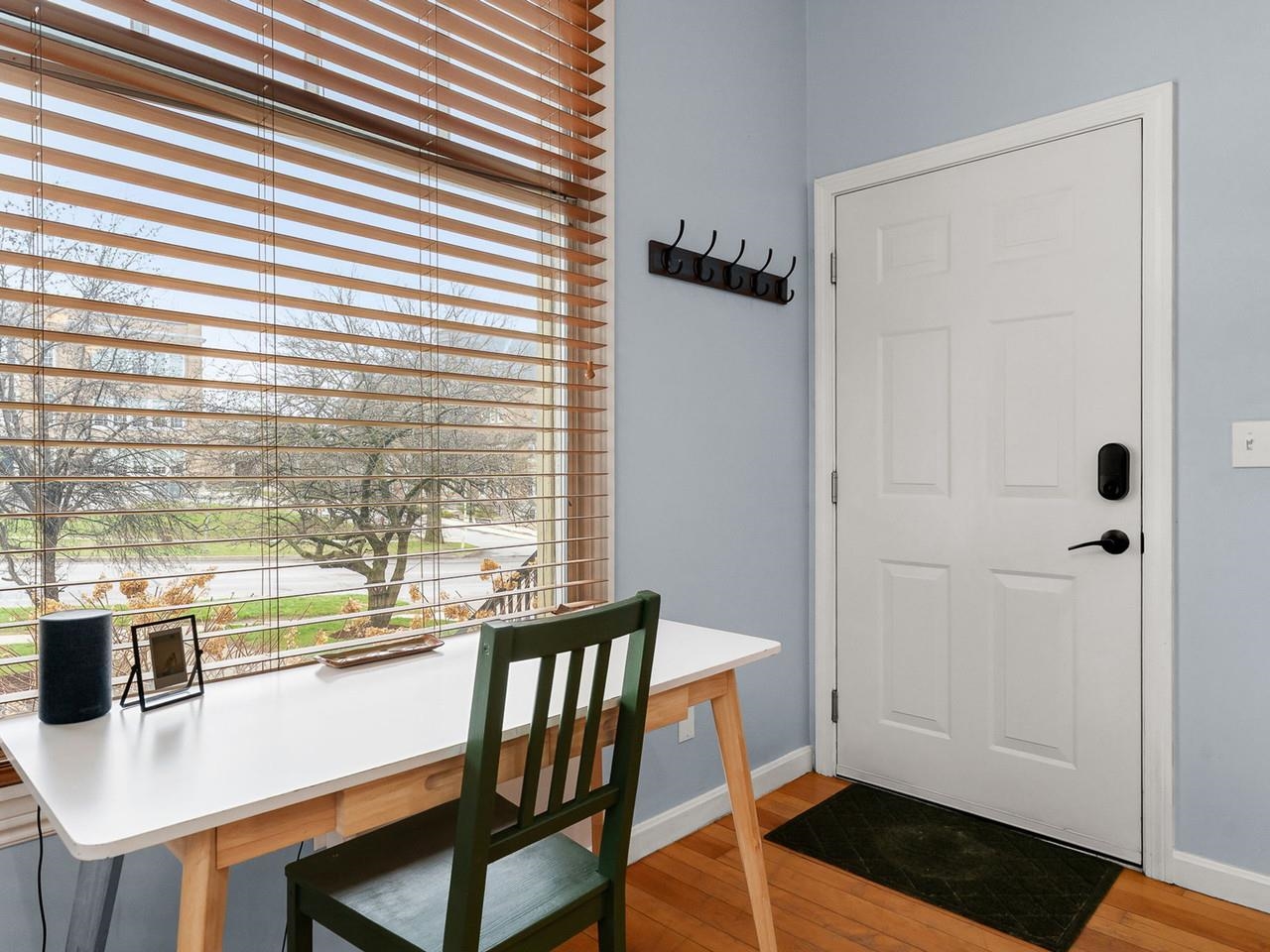 300 Main Street Property Photo 13