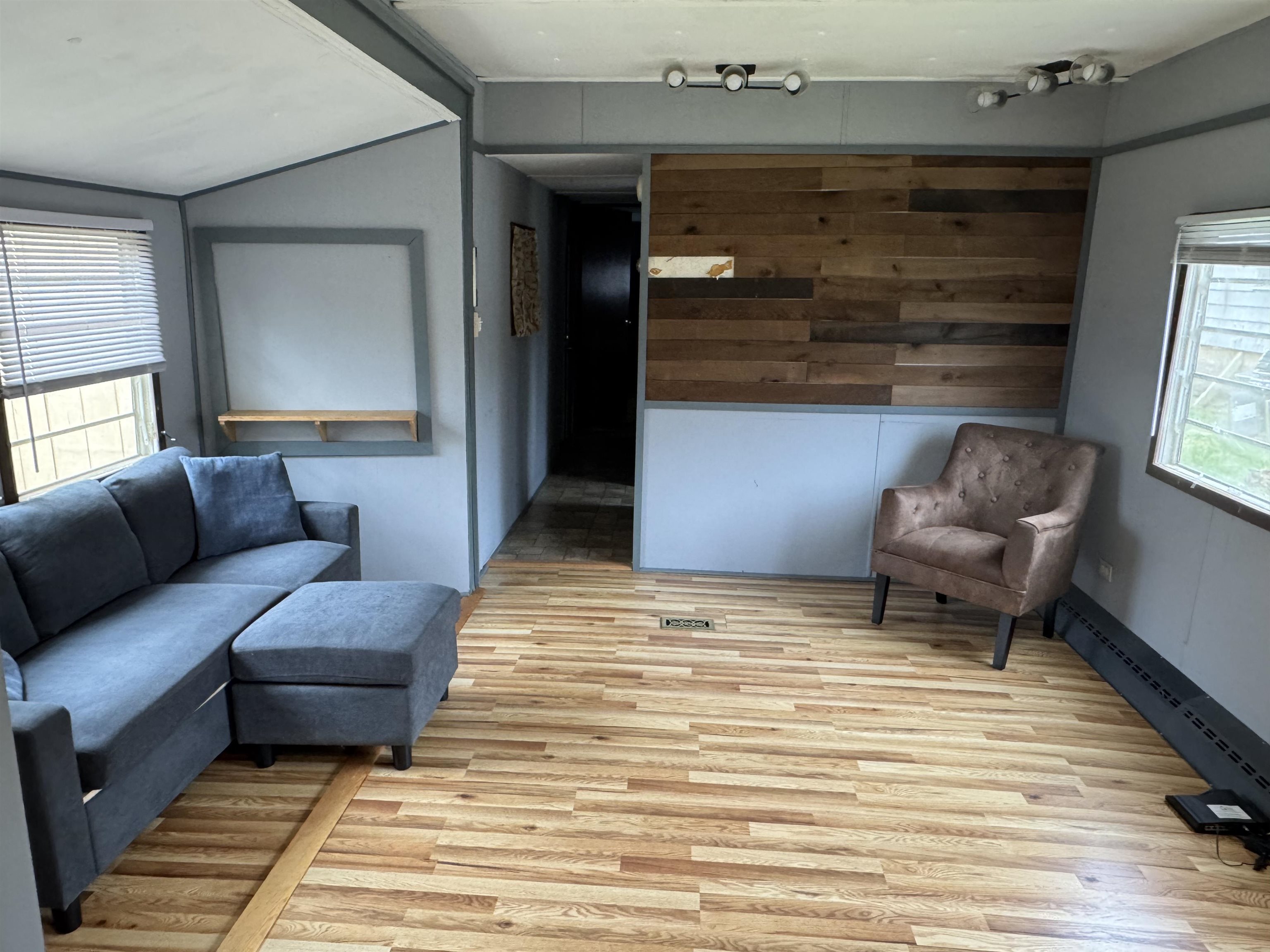 8 Dorf Auf Radar Road Property Photo 7