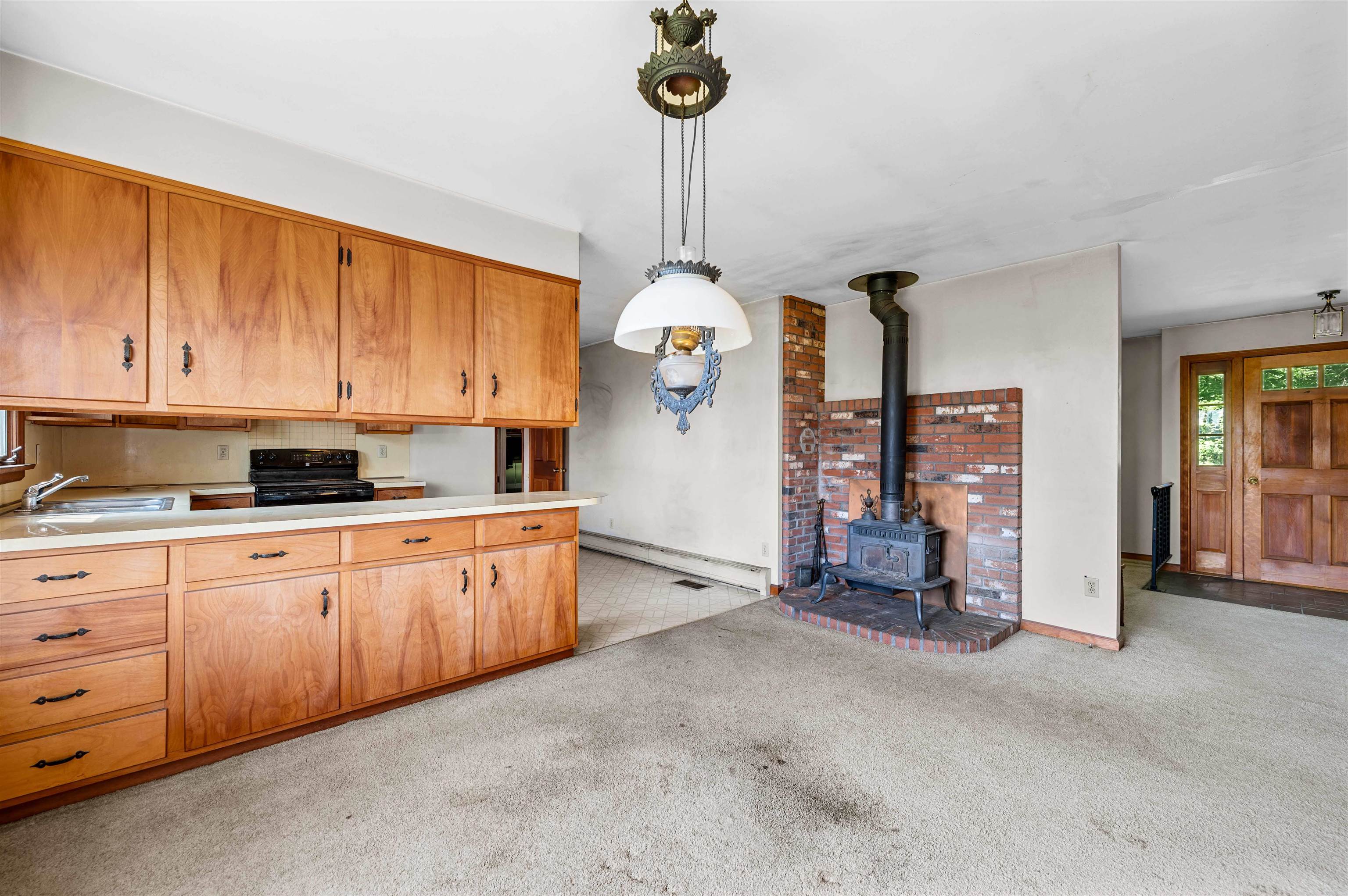 1974 Bliss Road Property Photo 10
