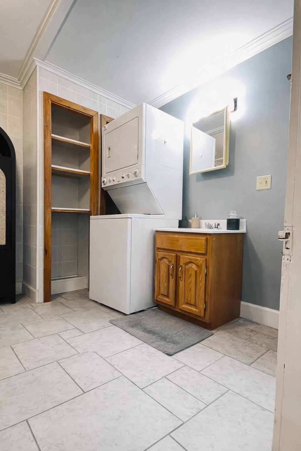 14 Glover Road Property Photo 40