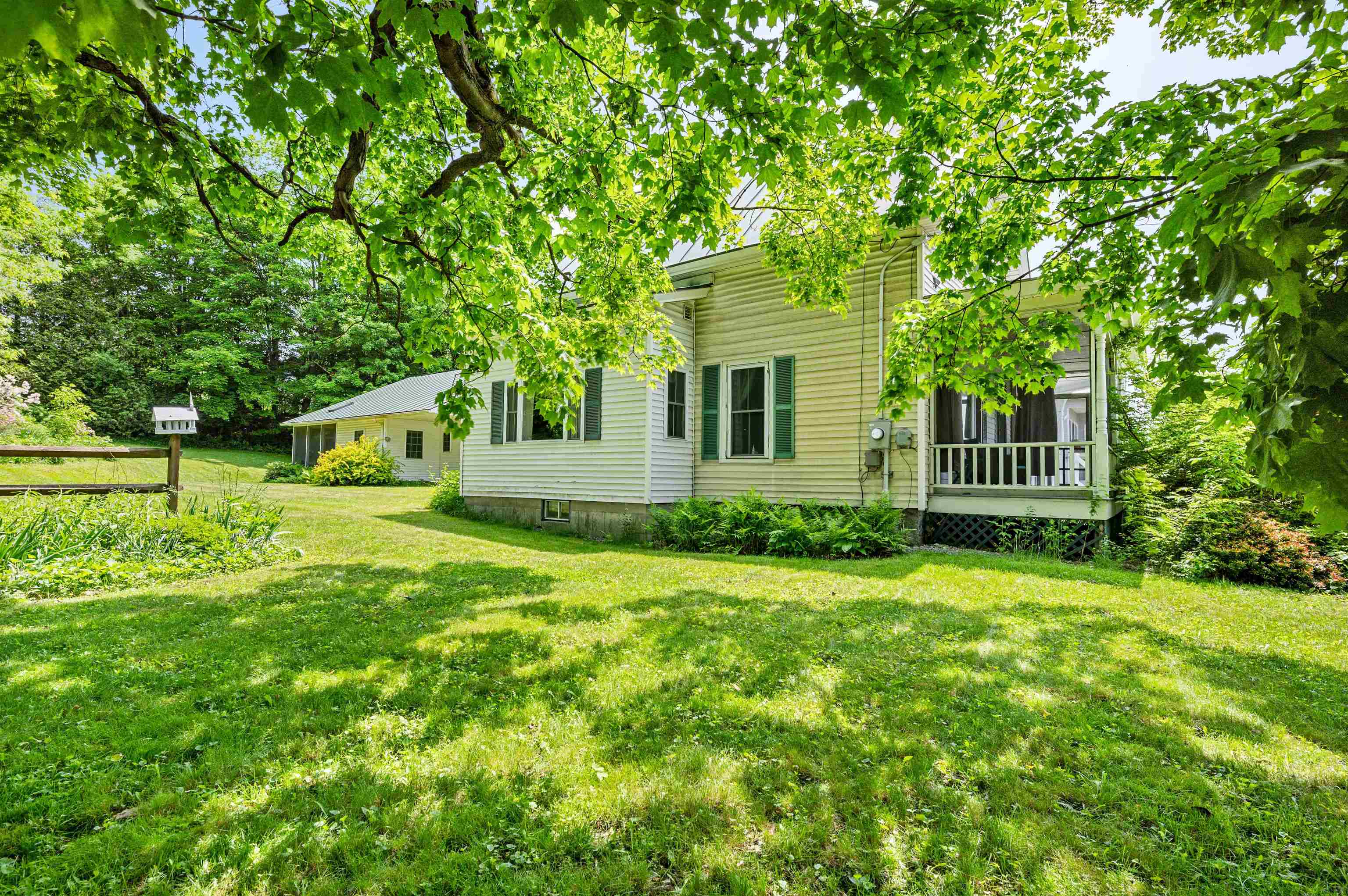 222 South Main Street Property Photo 4