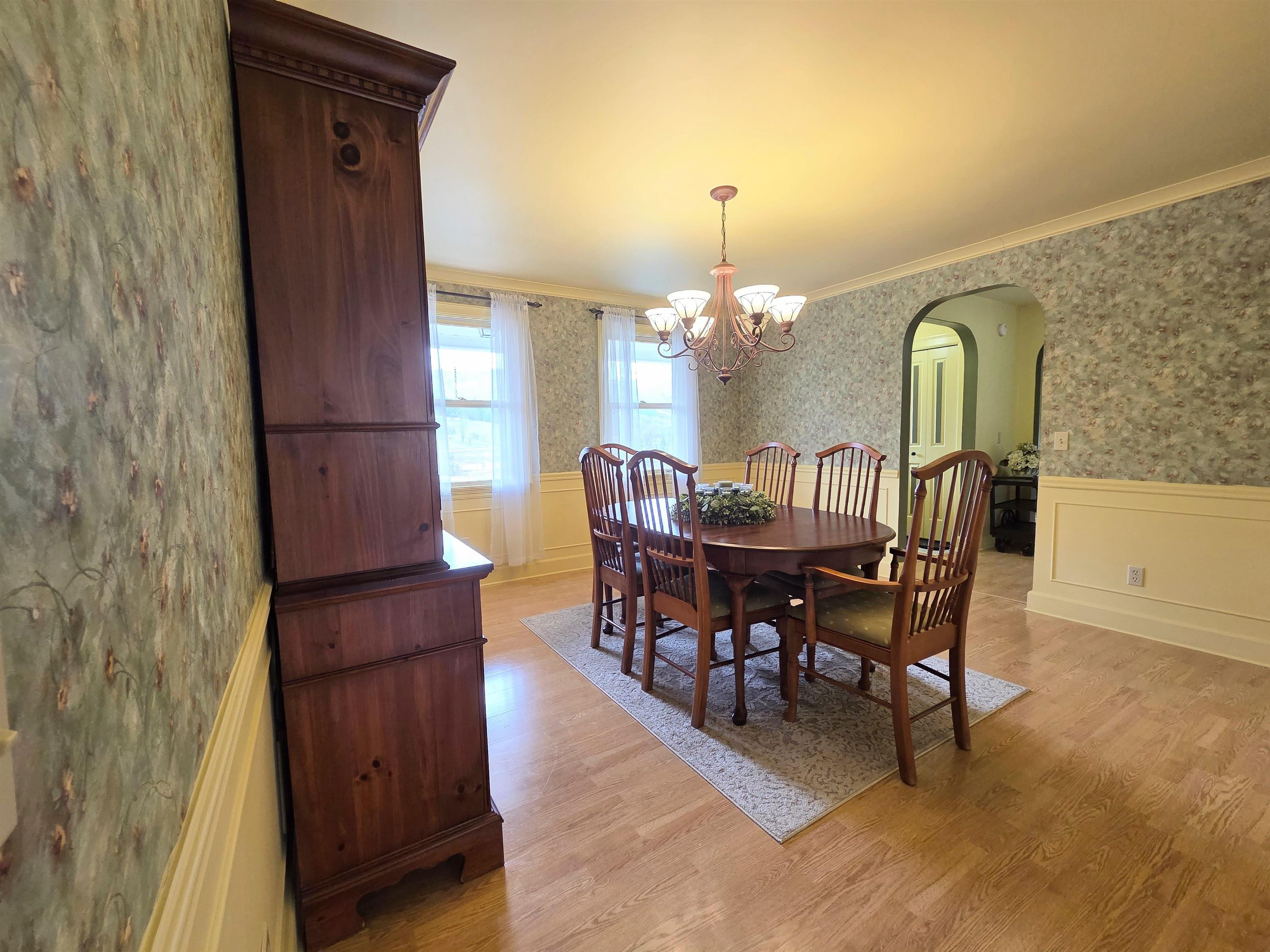 229 Meadowood Lane Property Photo 17