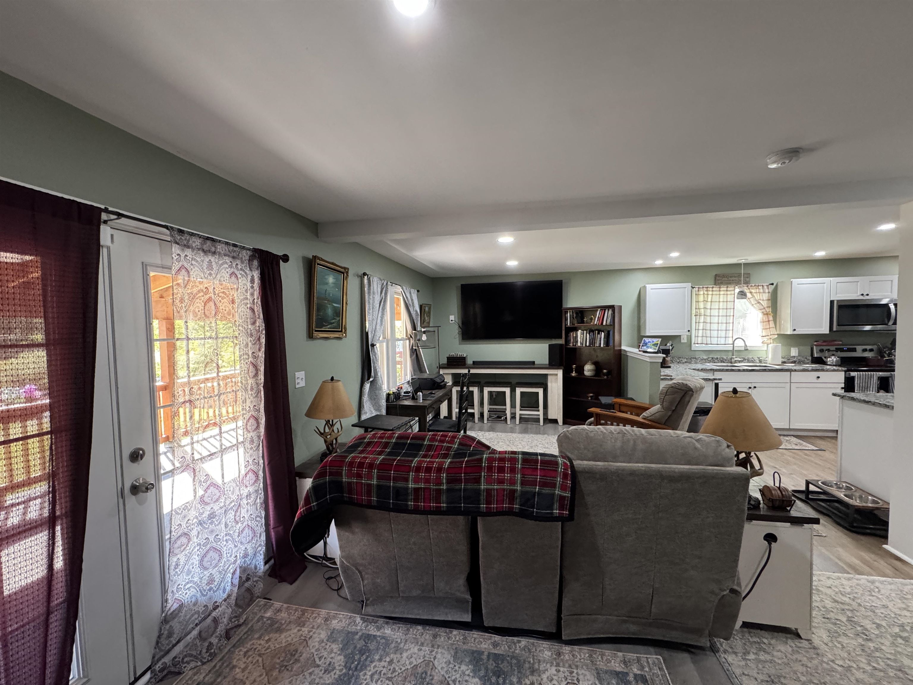 683 Water Street Property Photo 13