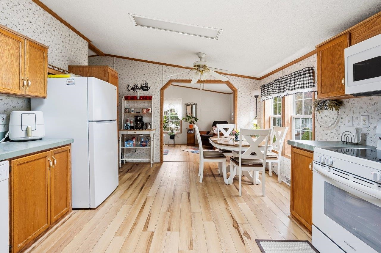 10 Lark Lane Property Photo 20