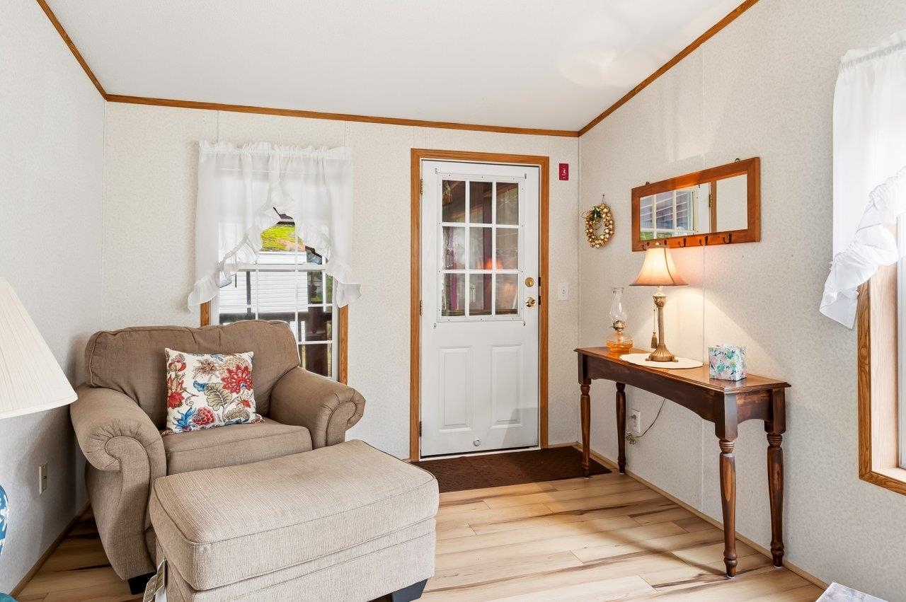 10 Lark Lane Property Photo 27