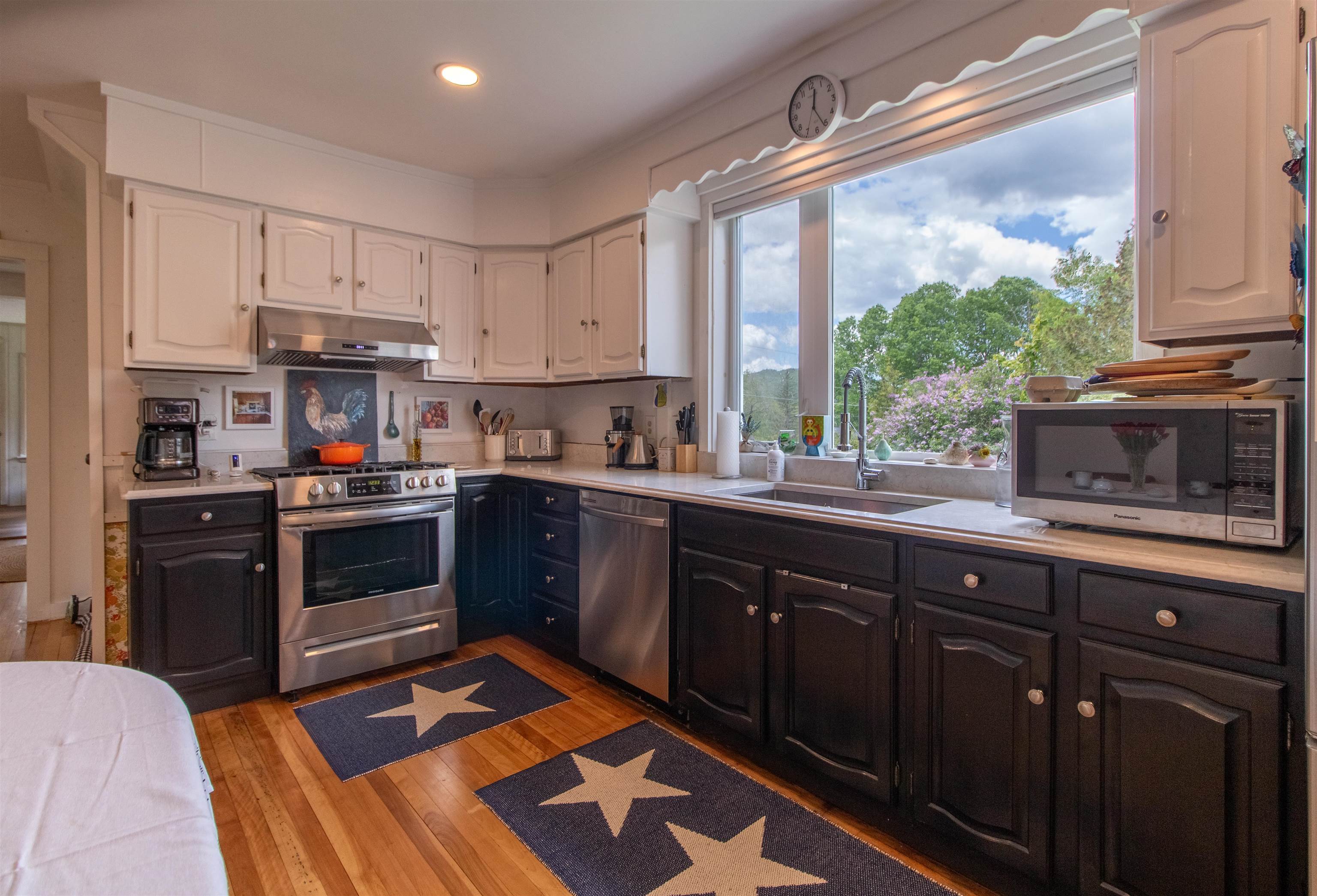 308 Middle Street Property Photo 16