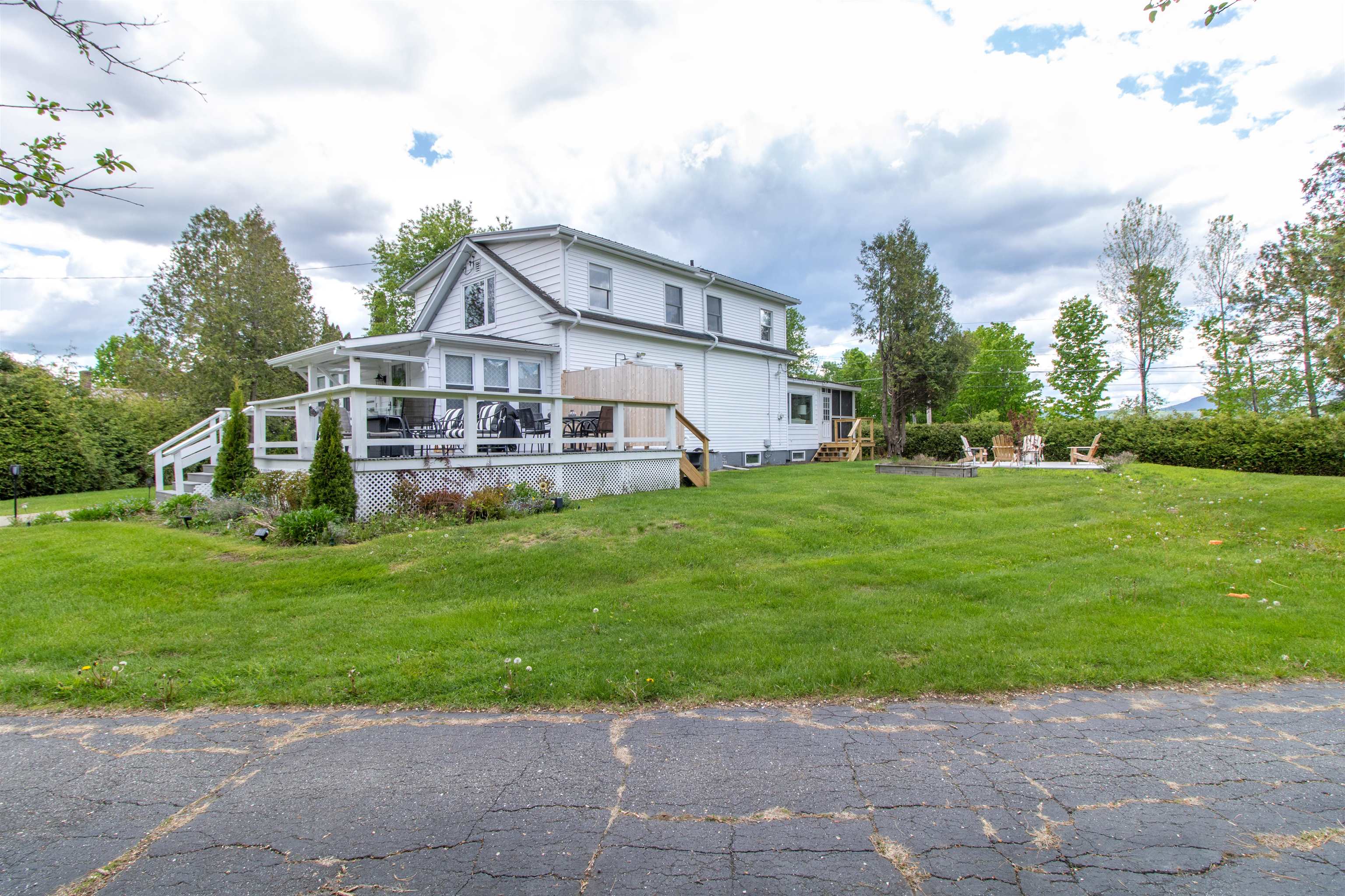 308 Middle Street Property Photo 53
