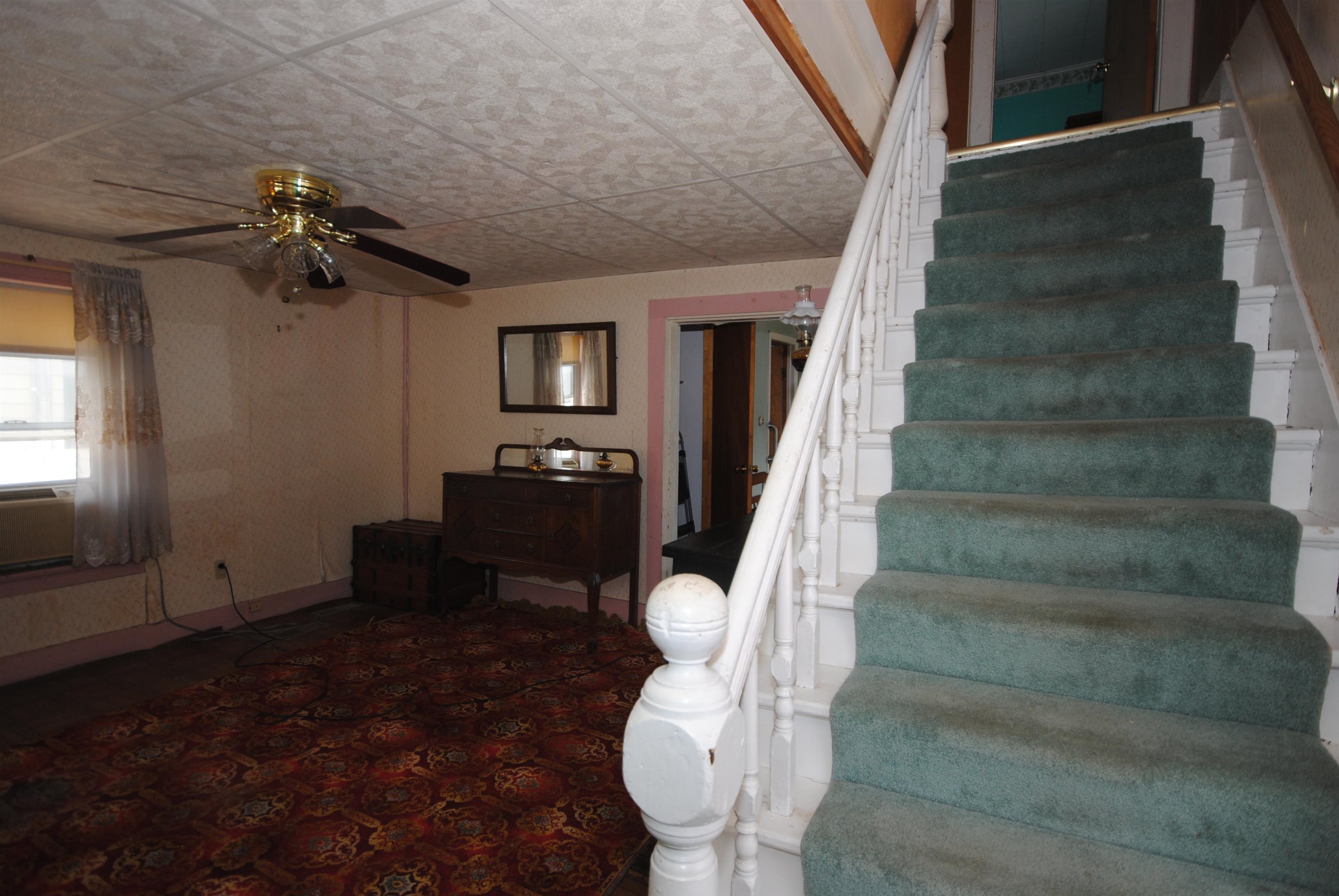 35 4th Street Property Photo 16