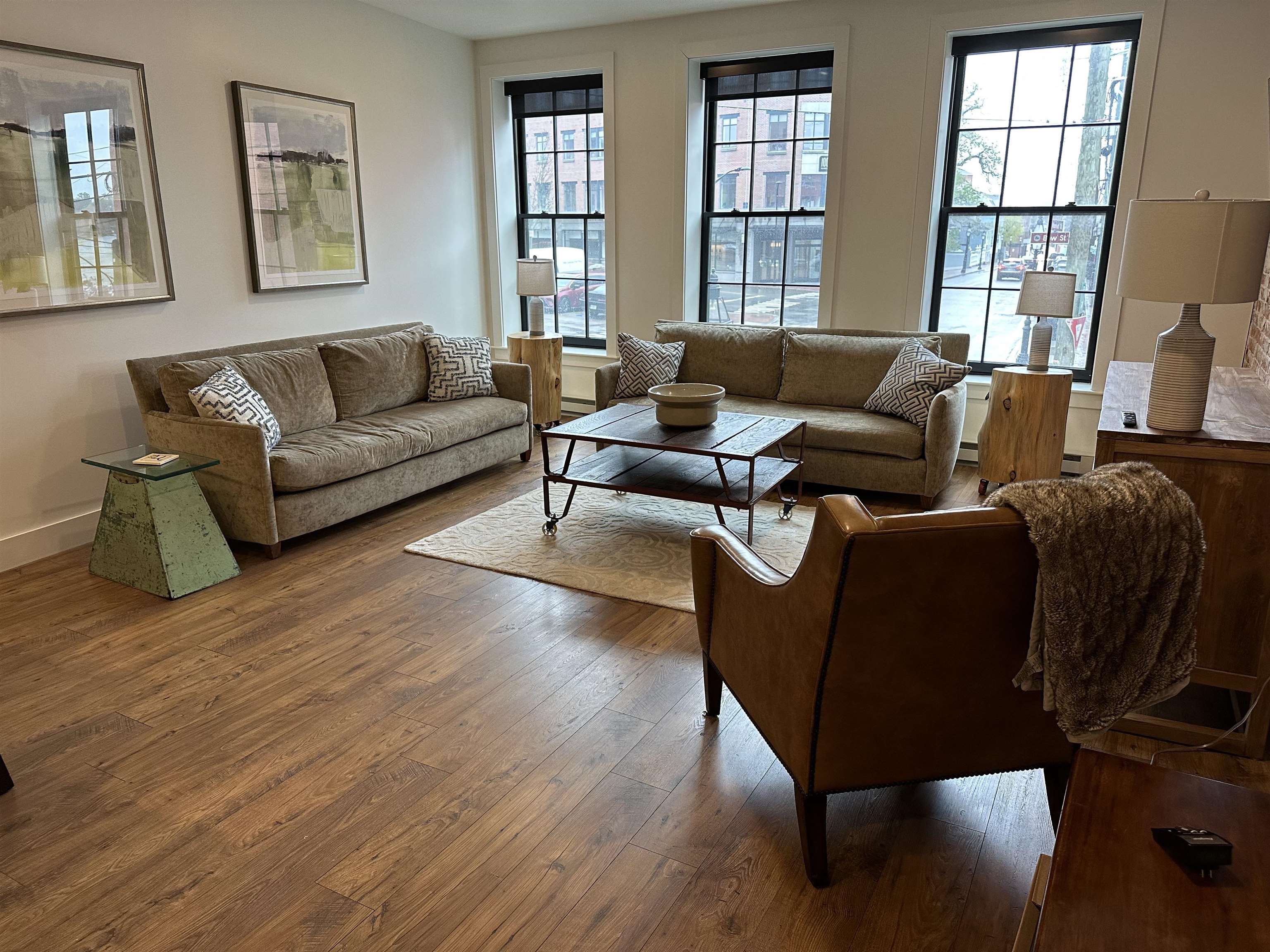 8 Bow Street Property Photo 21