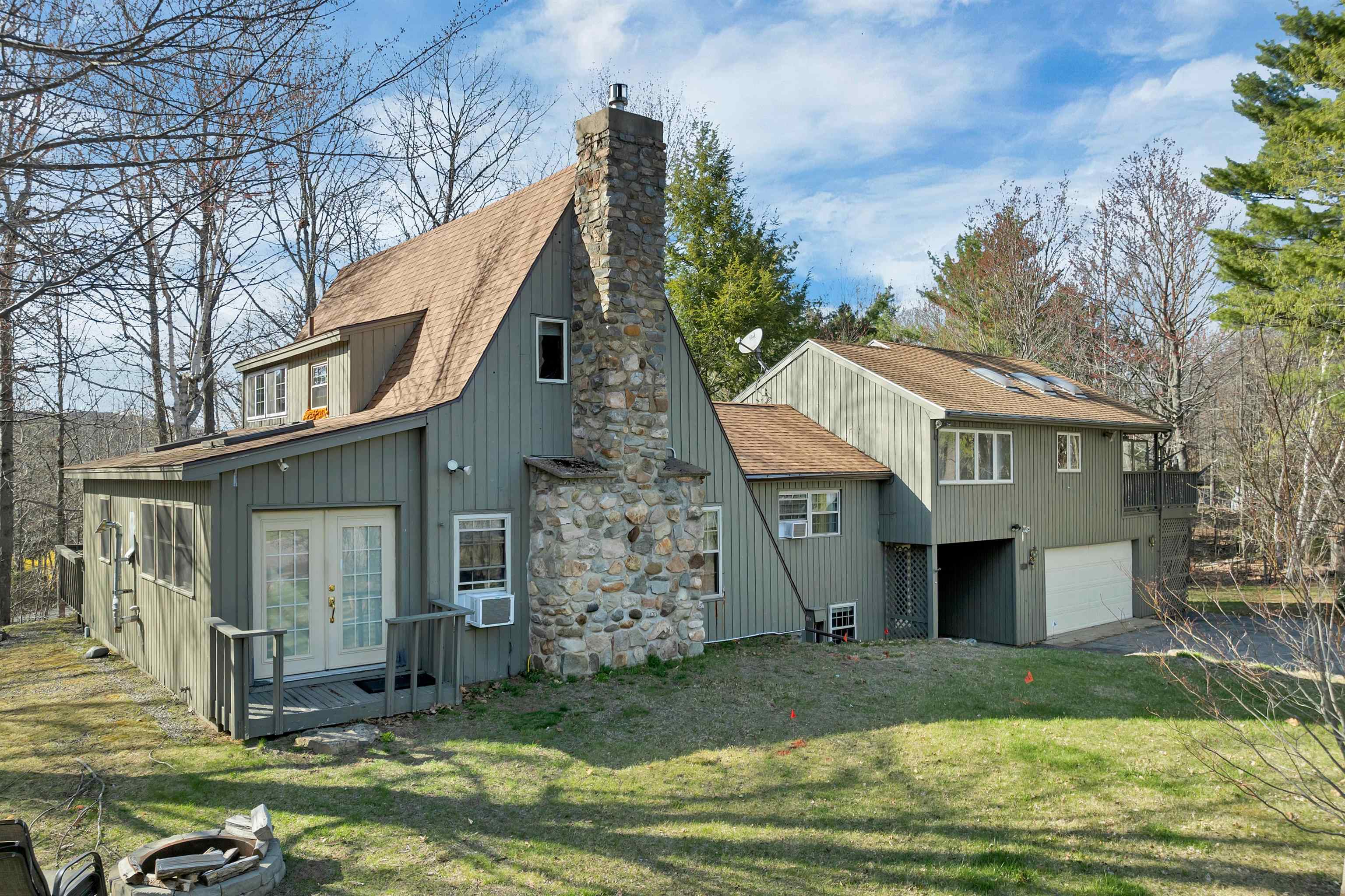 35 Valley Drive Property Photo 1