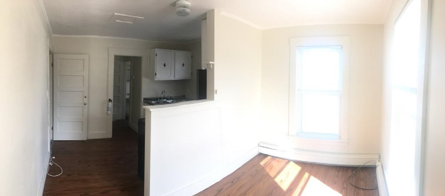 2733 Darmouth College Highway Property Photo 1