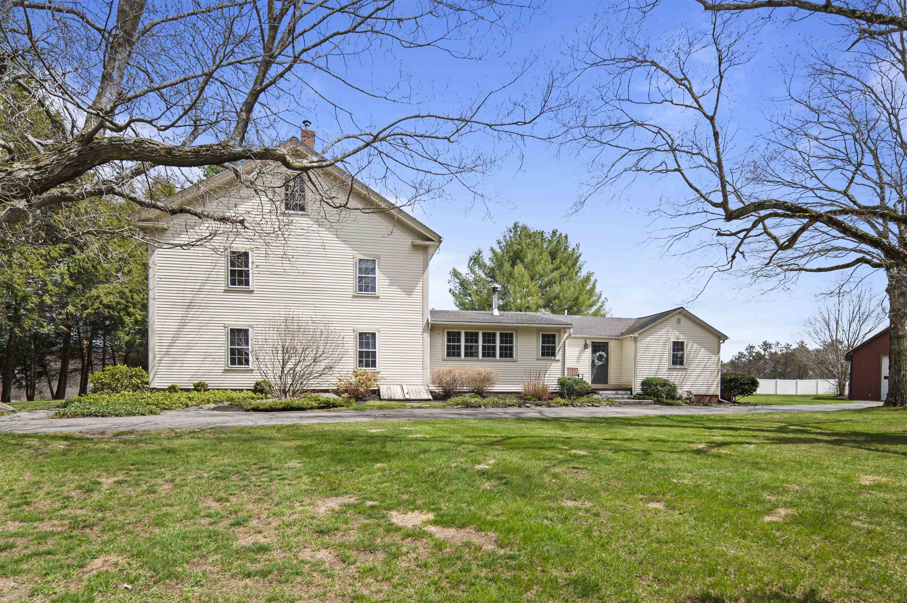 64 Kingston Road Property Photo 2