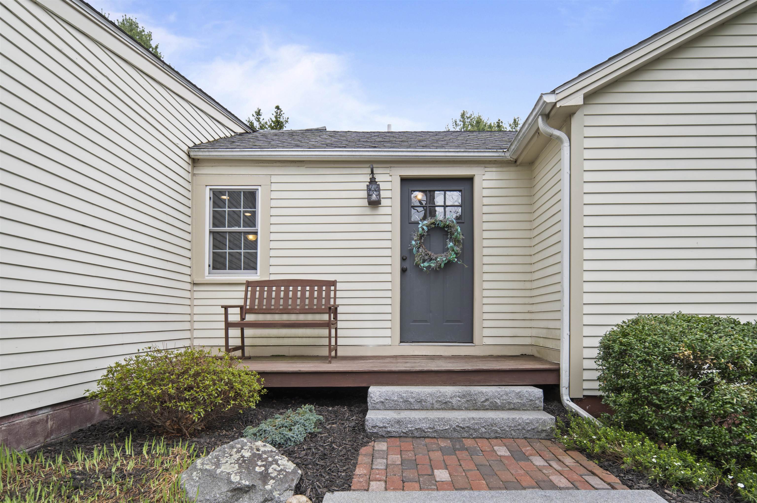 64 Kingston Road Property Photo 3