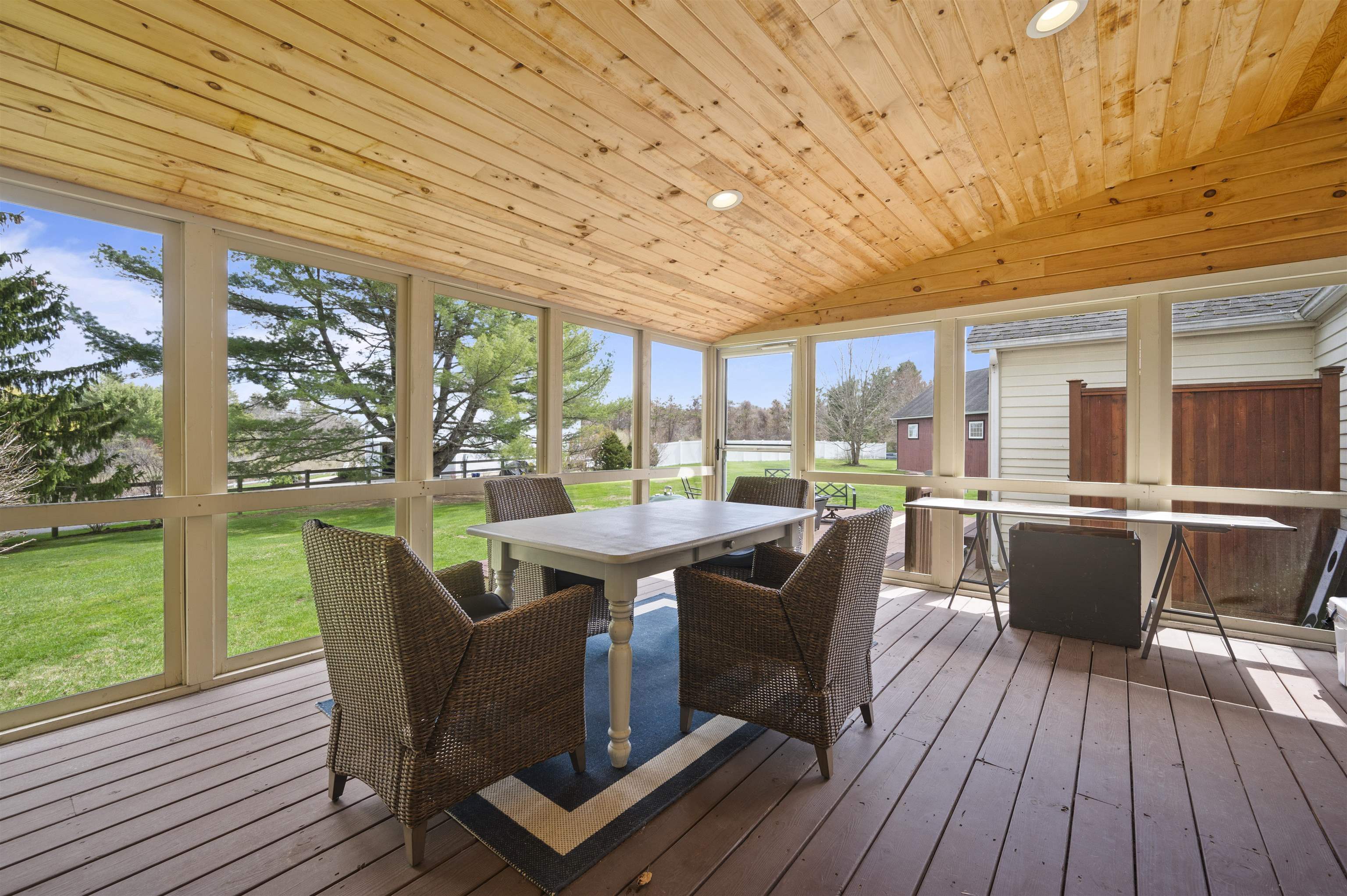 64 Kingston Road Property Photo 44