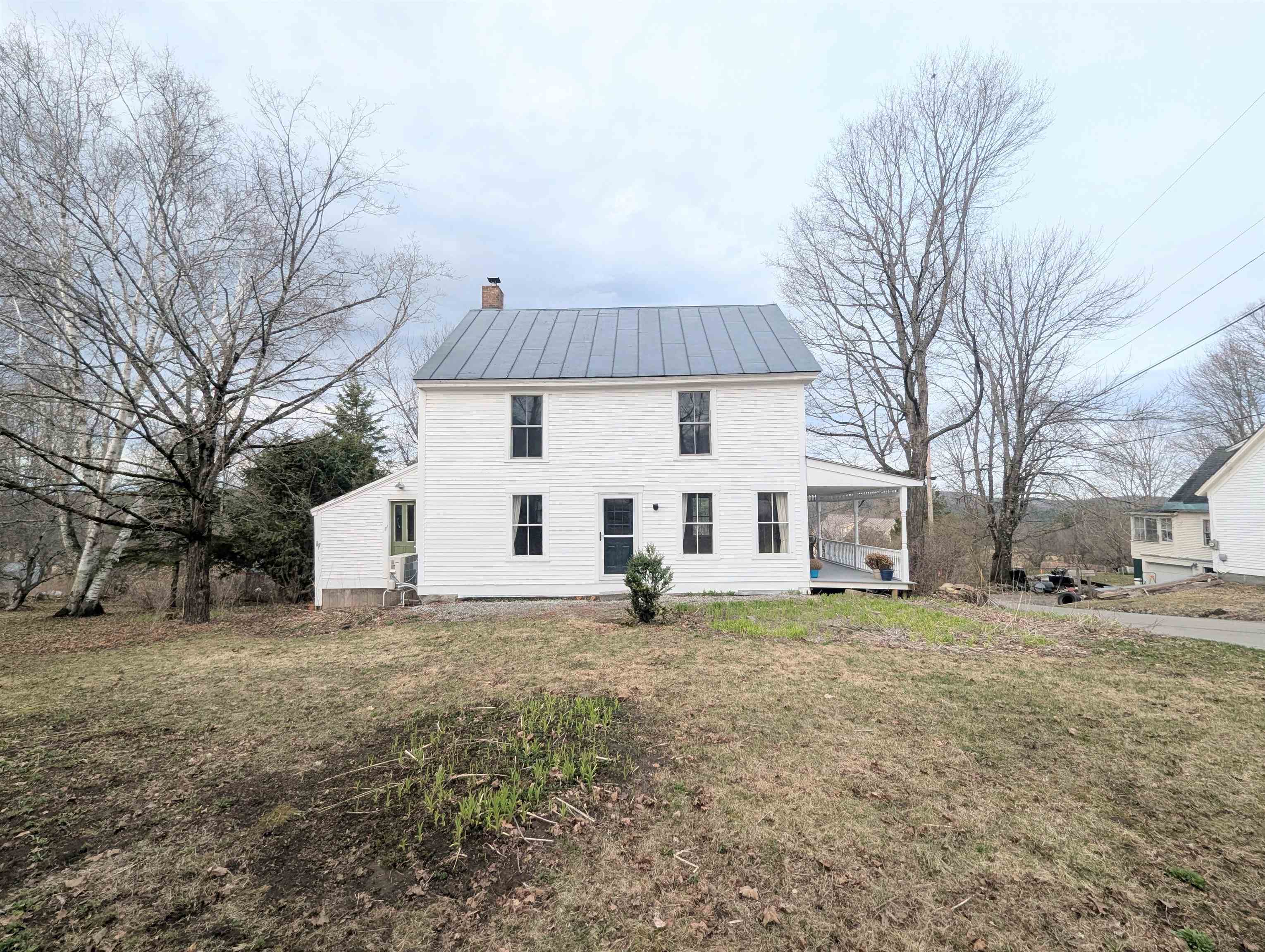 33 Old Cemetery Road Property Photo 5