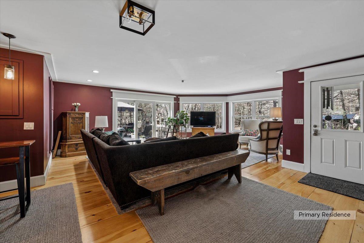 15 Pepperell Road Property Photo 8