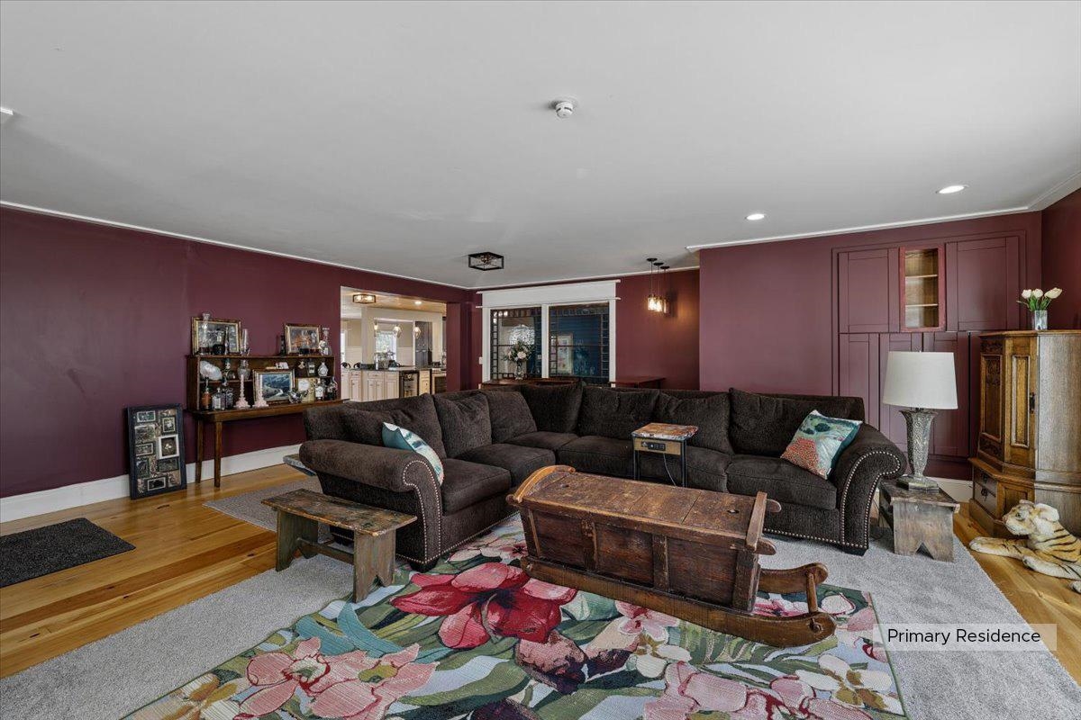 15 Pepperell Road Property Photo 10