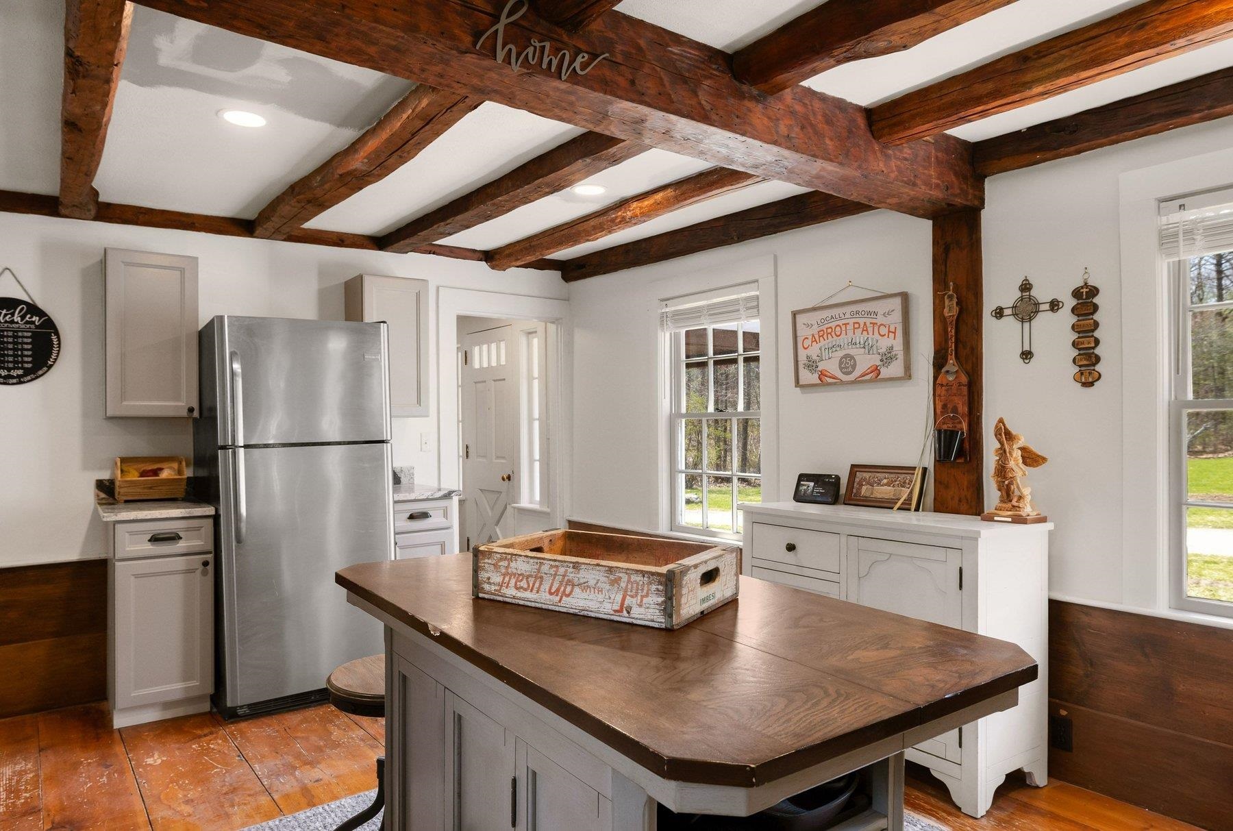 16 Marsh Lane Property Photo 12
