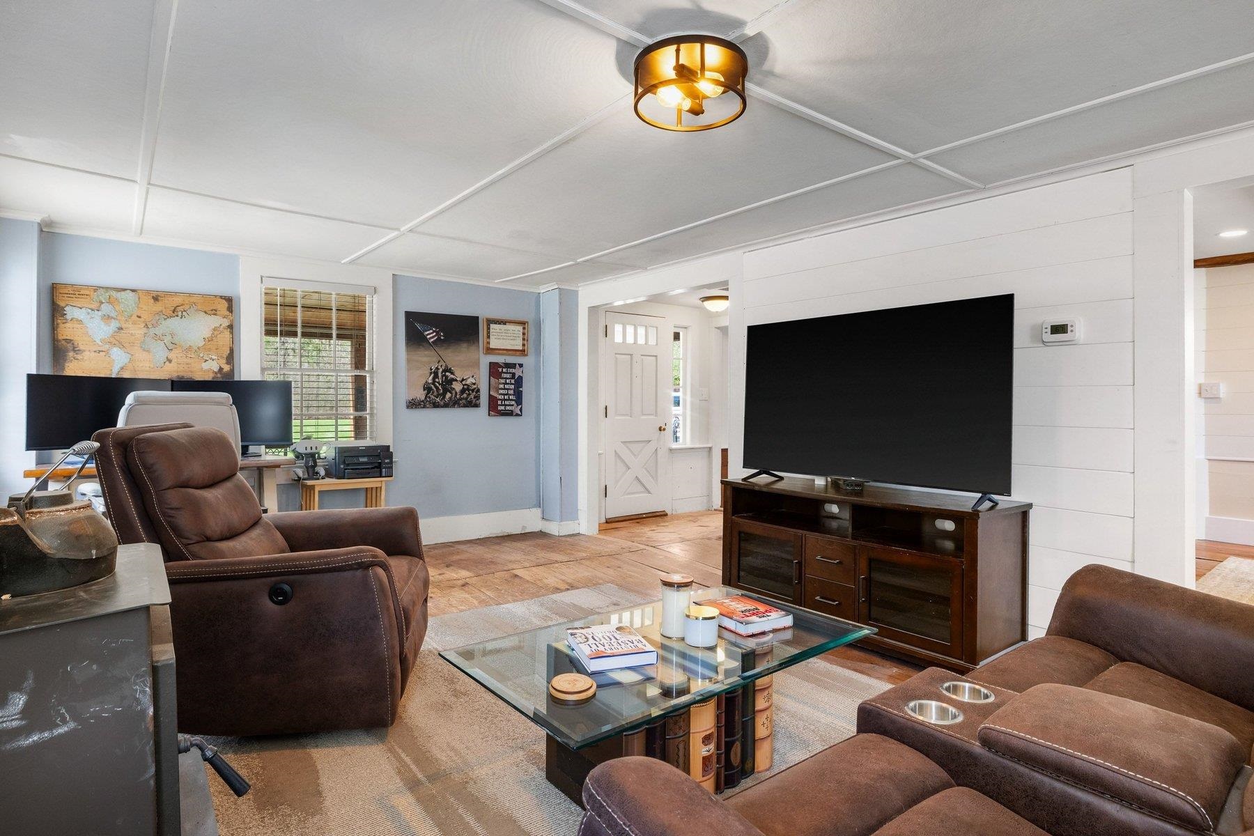 16 Marsh Lane Property Photo 31