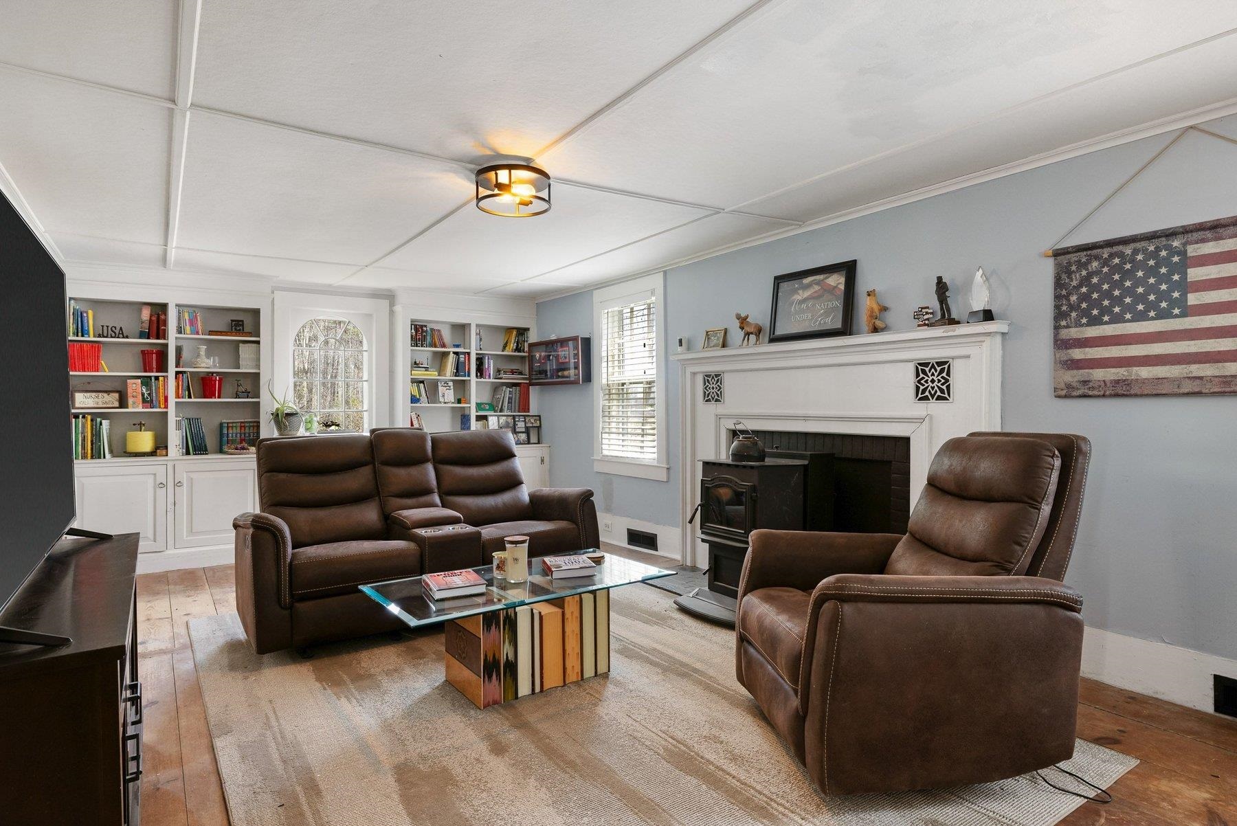 16 Marsh Lane Property Photo 32