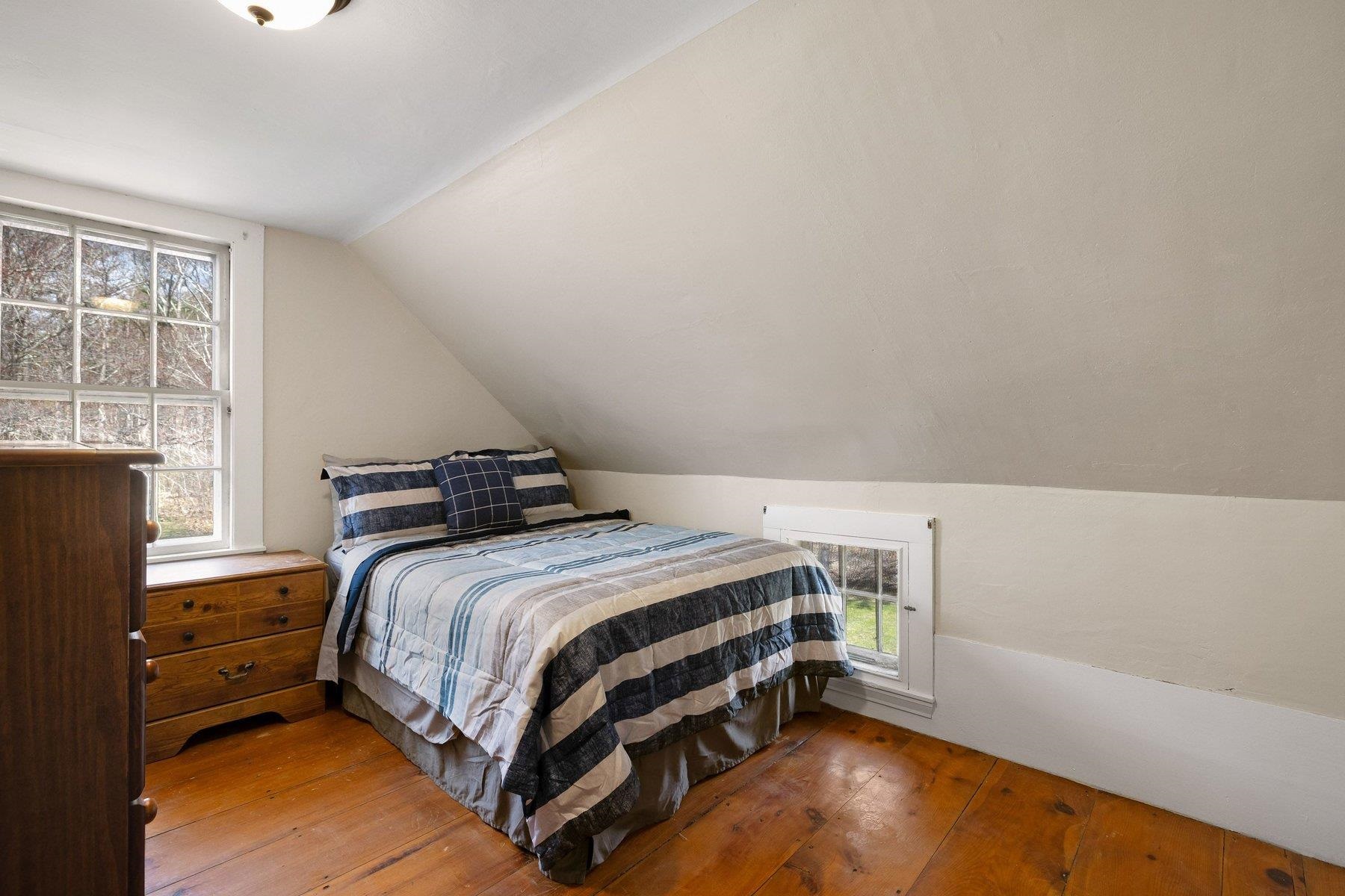 16 Marsh Lane Property Photo 39