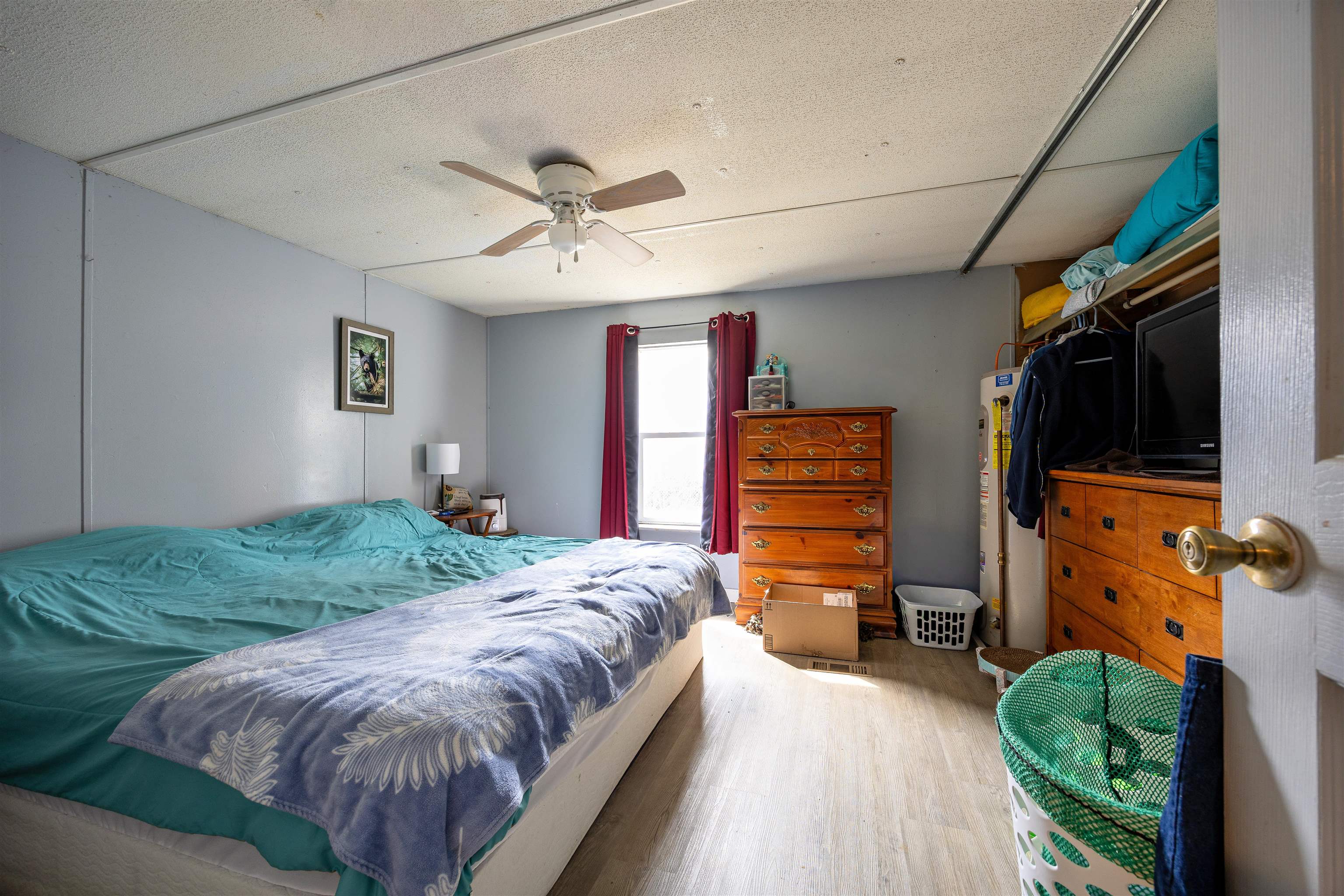 141 Oak Street Property Photo 15