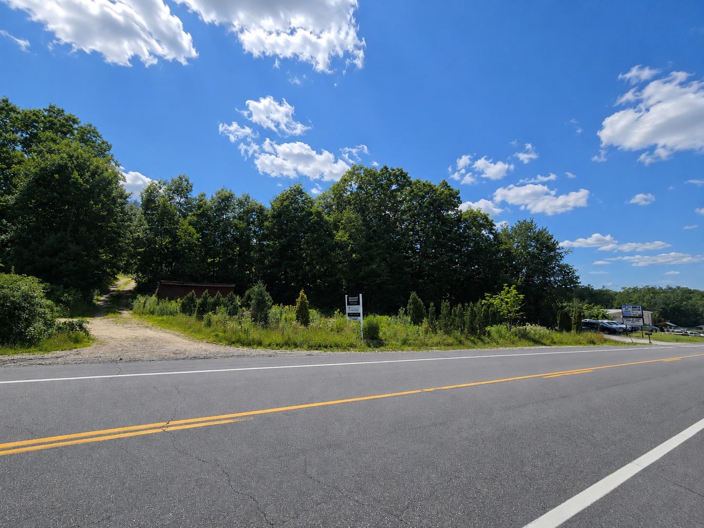 192 Londonderry Turnpike Property Photo 13