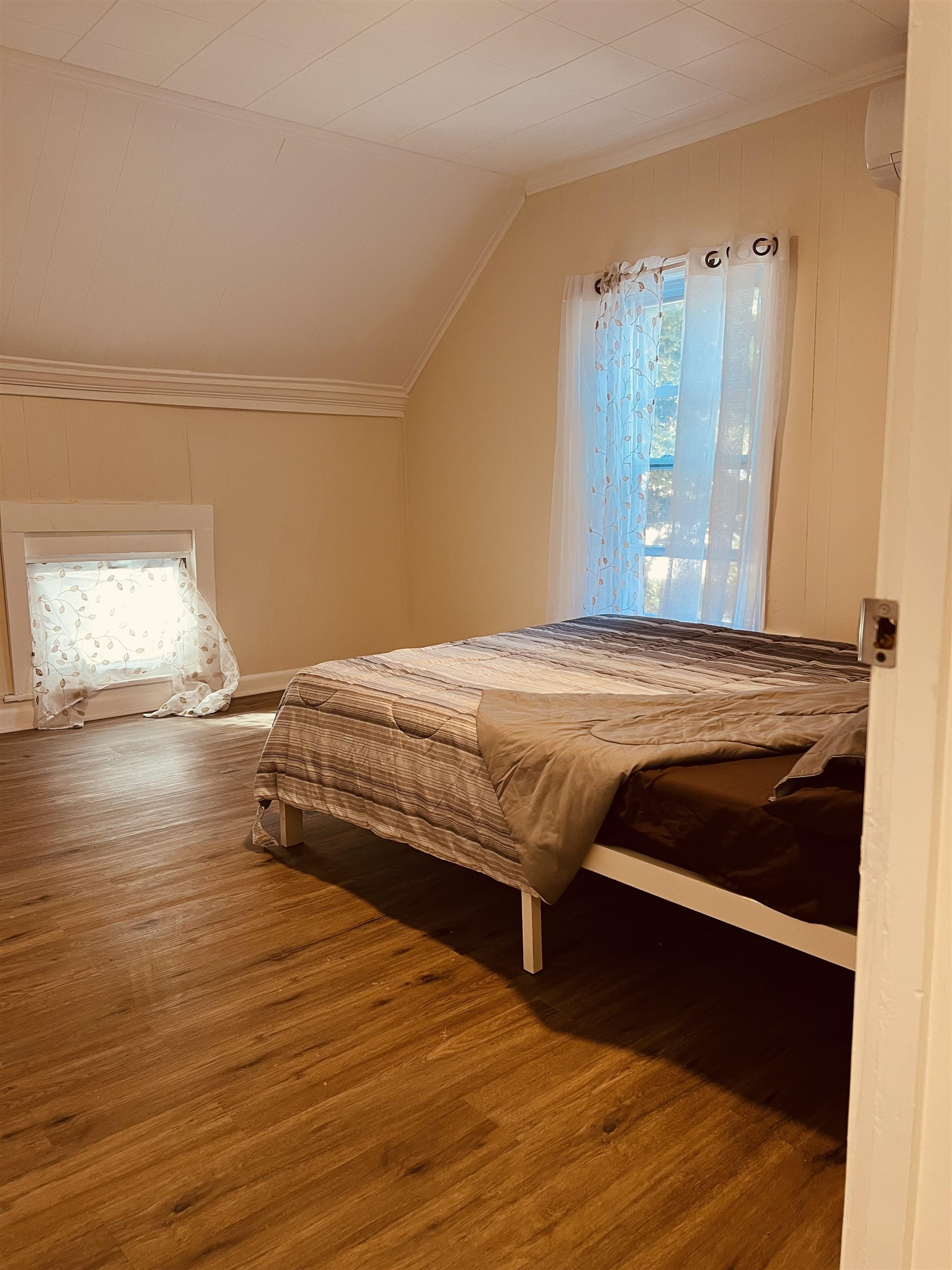 62 Forest Street Property Photo 11