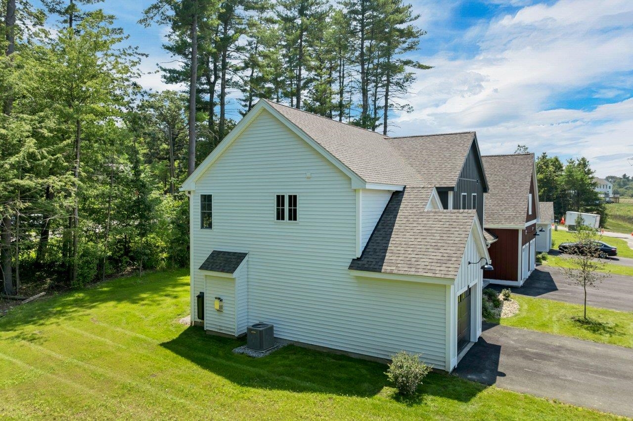 17-a Mustang Drive Property Photo 3