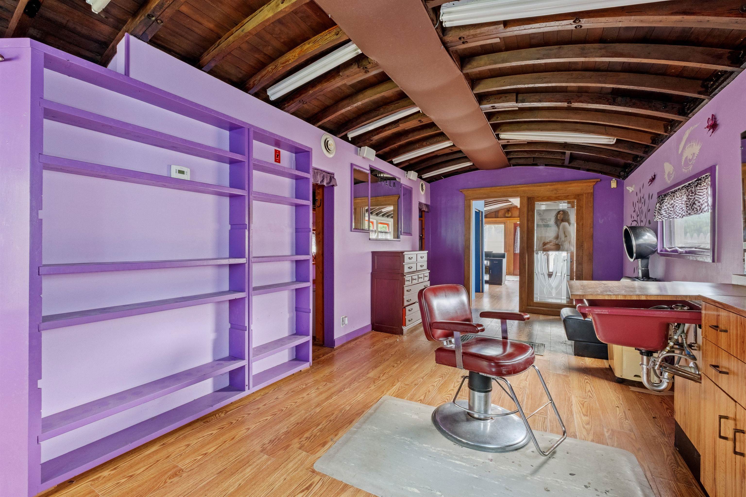 376 Portland Street Property Photo 41