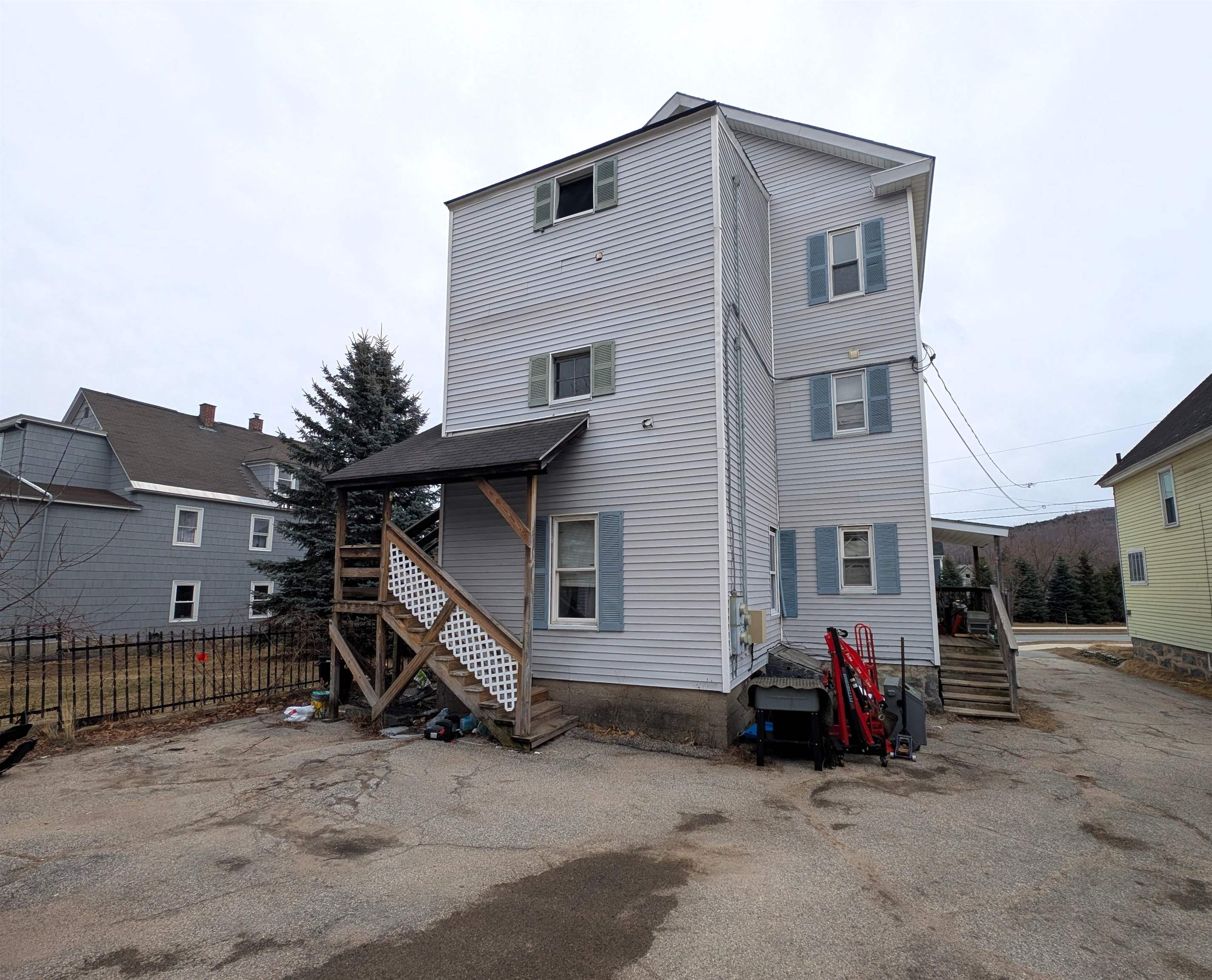 25 Wight Street Property Photo 3