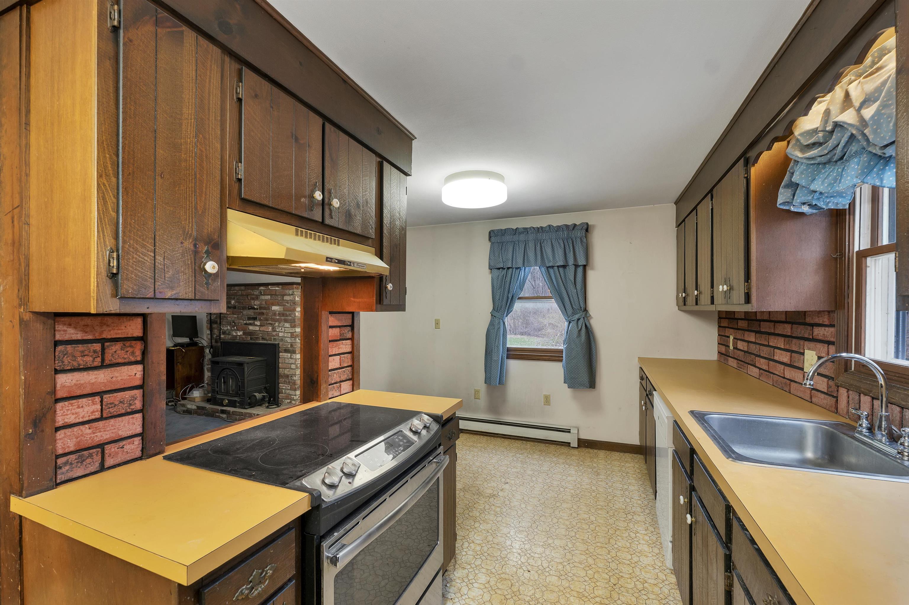 12 Blueberry Road Property Photo 7