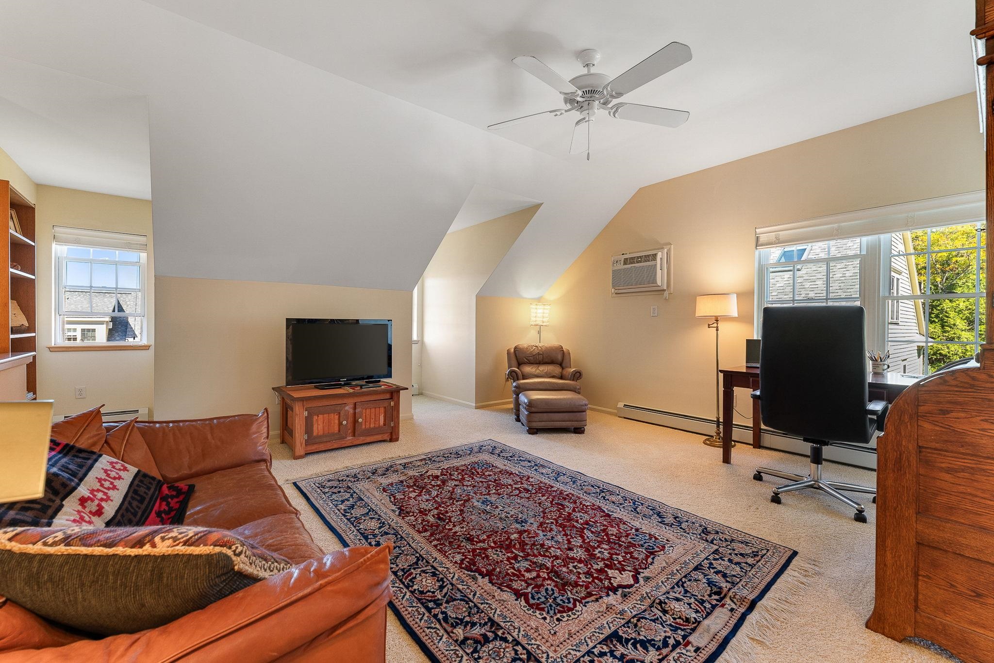 31 Forest Edge Drive Property Photo 21
