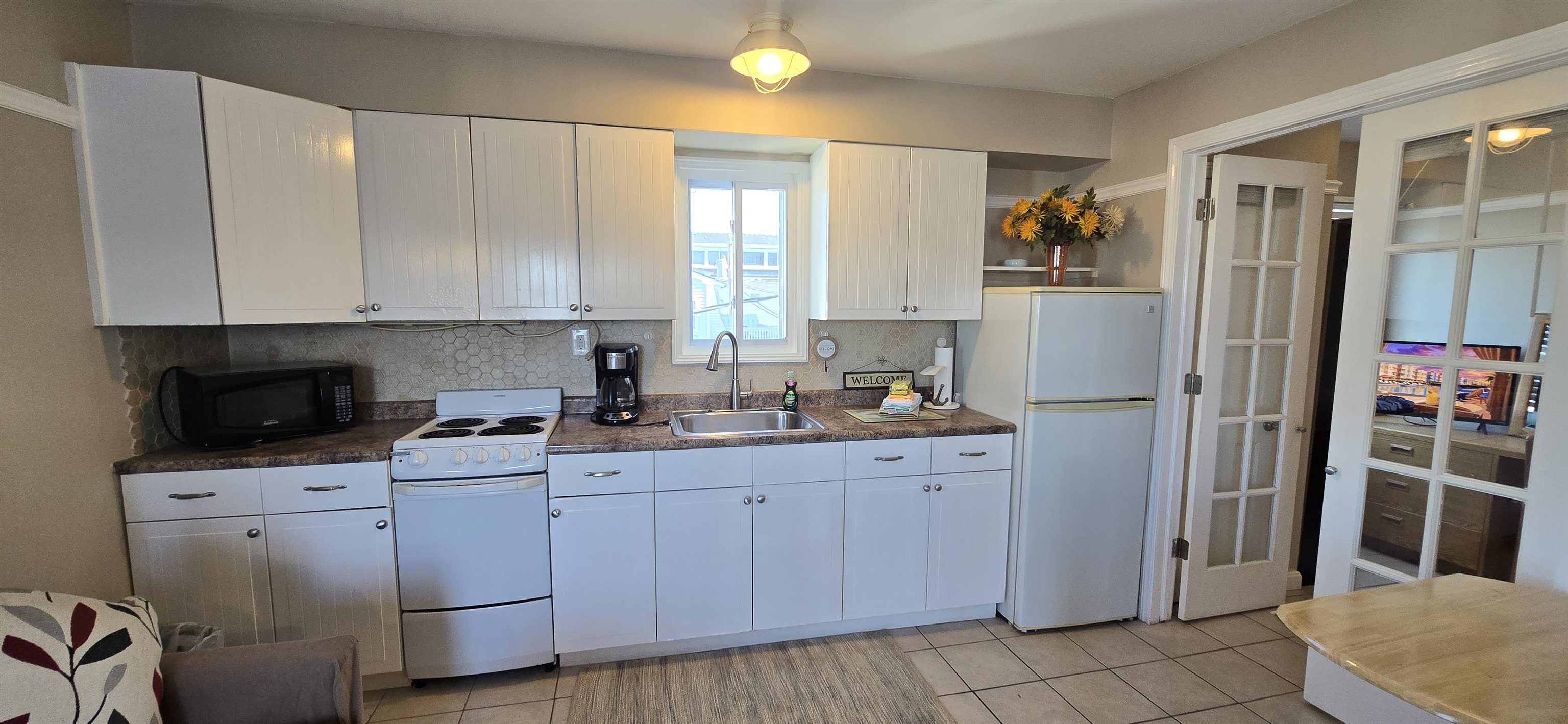12 G Street Property Photo 5