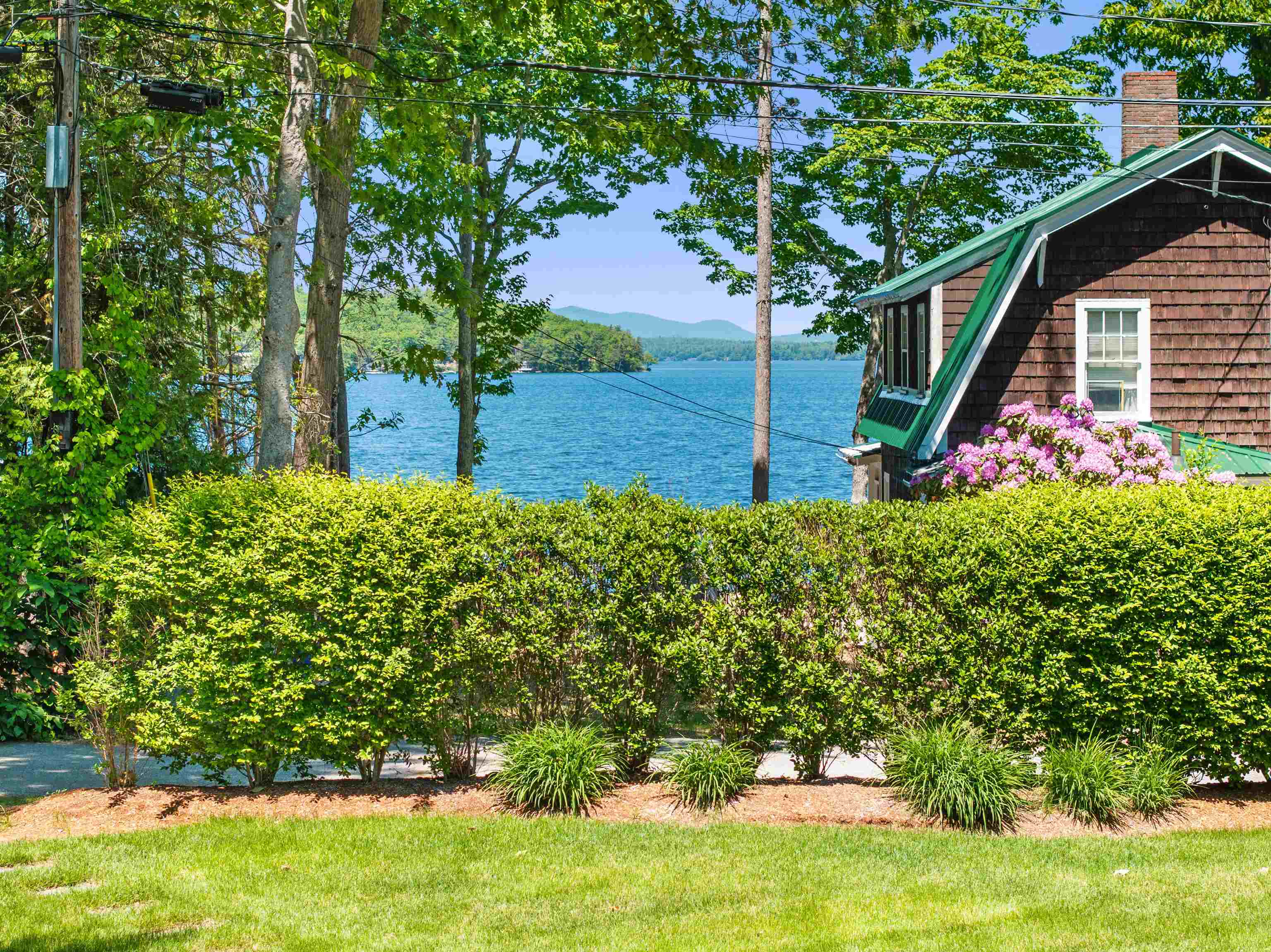 1756 Mount Major Highway Property Photo 6