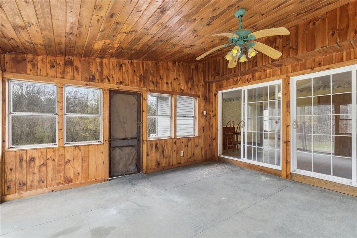 250 Shepherd Lane Property Photo 34
