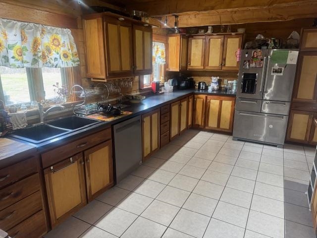 599 Collinsville Road Property Photo 10