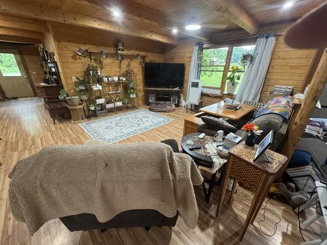 599 Collinsville Road Property Photo 20