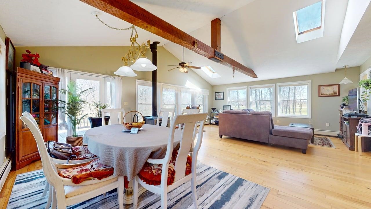 14 Ferry Road Property Photo 15