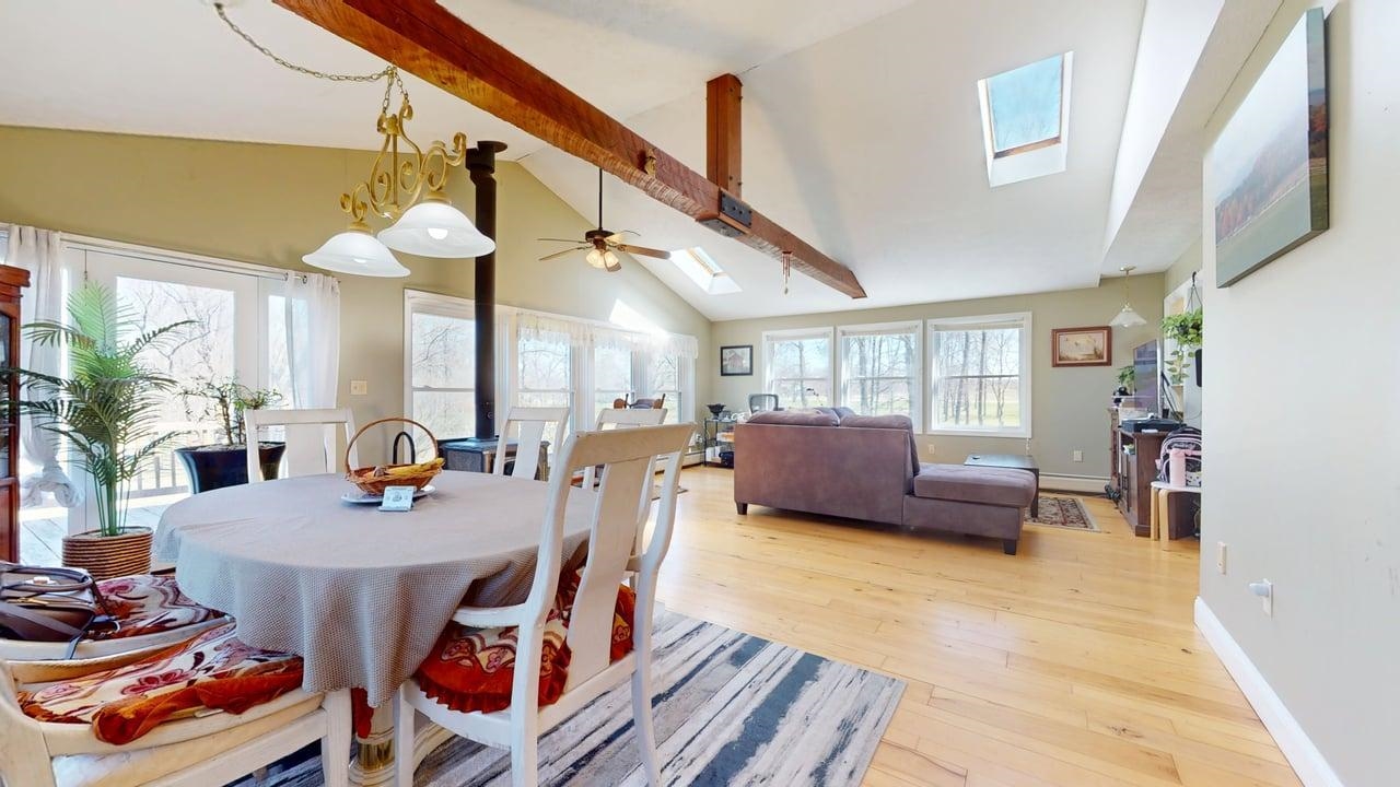14 Ferry Road Property Photo 17