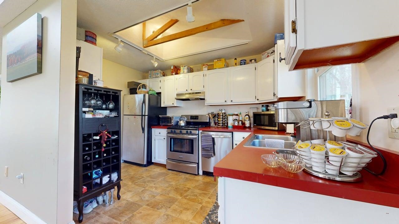 14 Ferry Road Property Photo 23