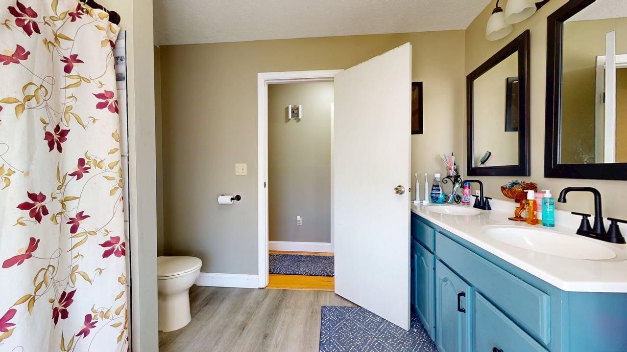 14 Ferry Road Property Photo 25
