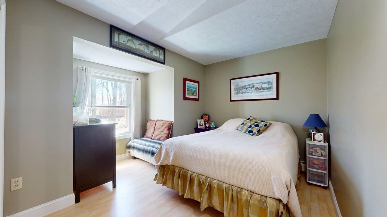 14 Ferry Road Property Photo 30