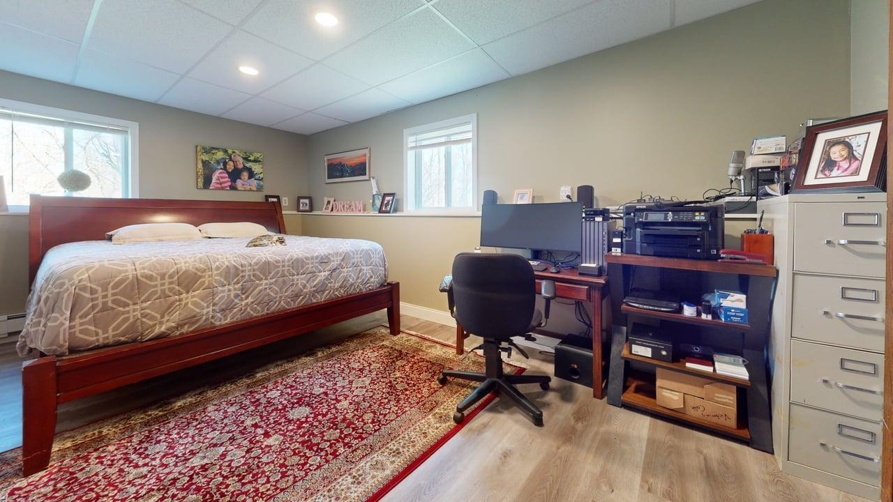 14 Ferry Road Property Photo 35