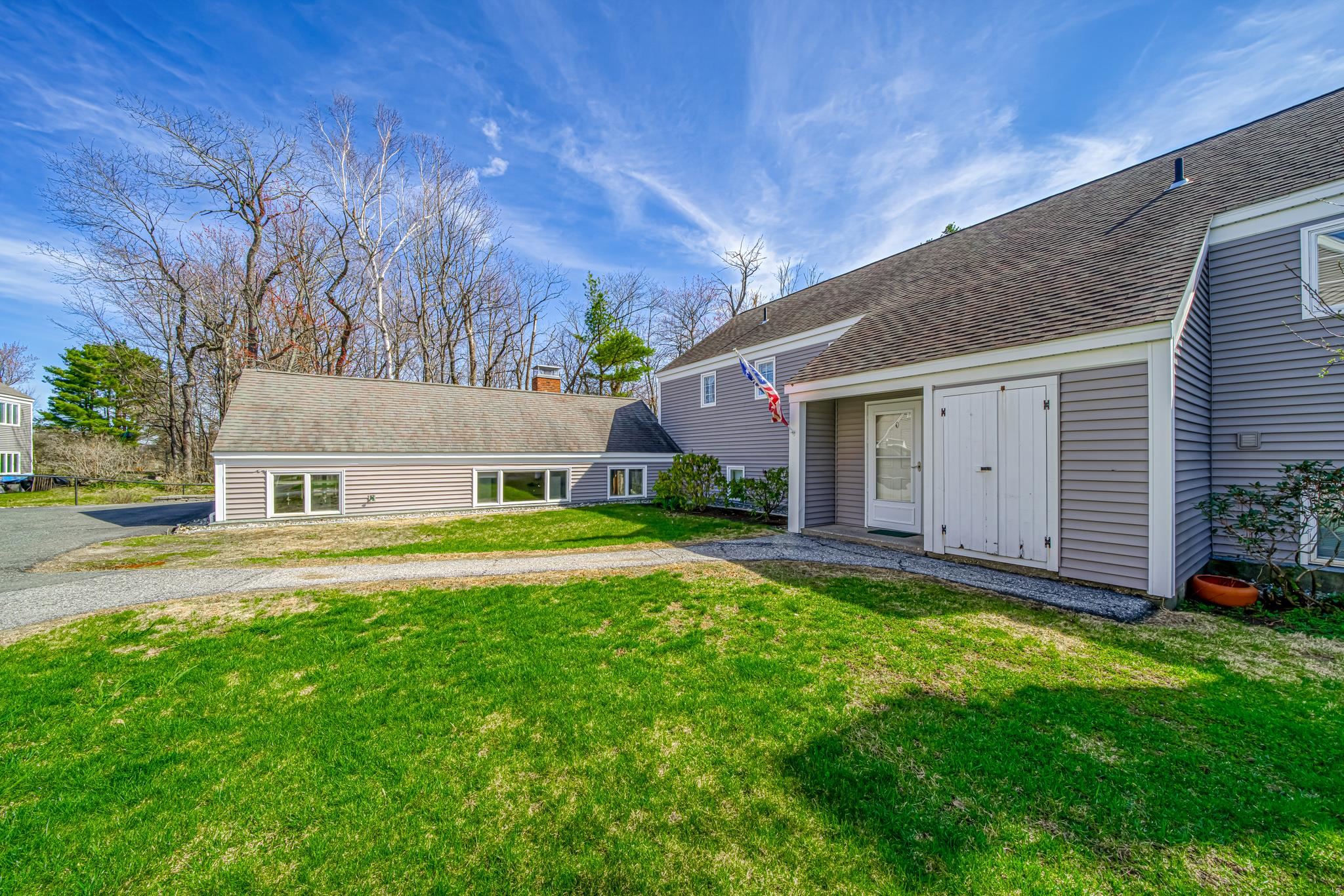 19 Hilltop Place Property Photo 3