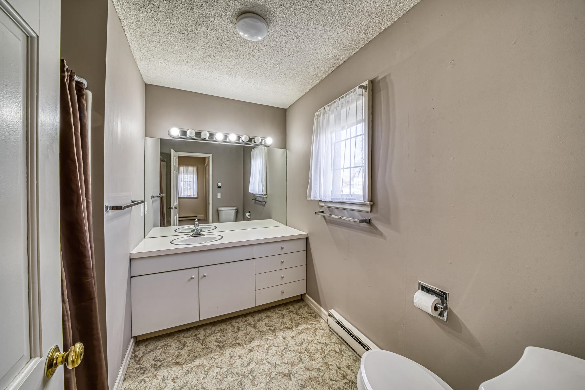 19 Hilltop Place Property Photo 17